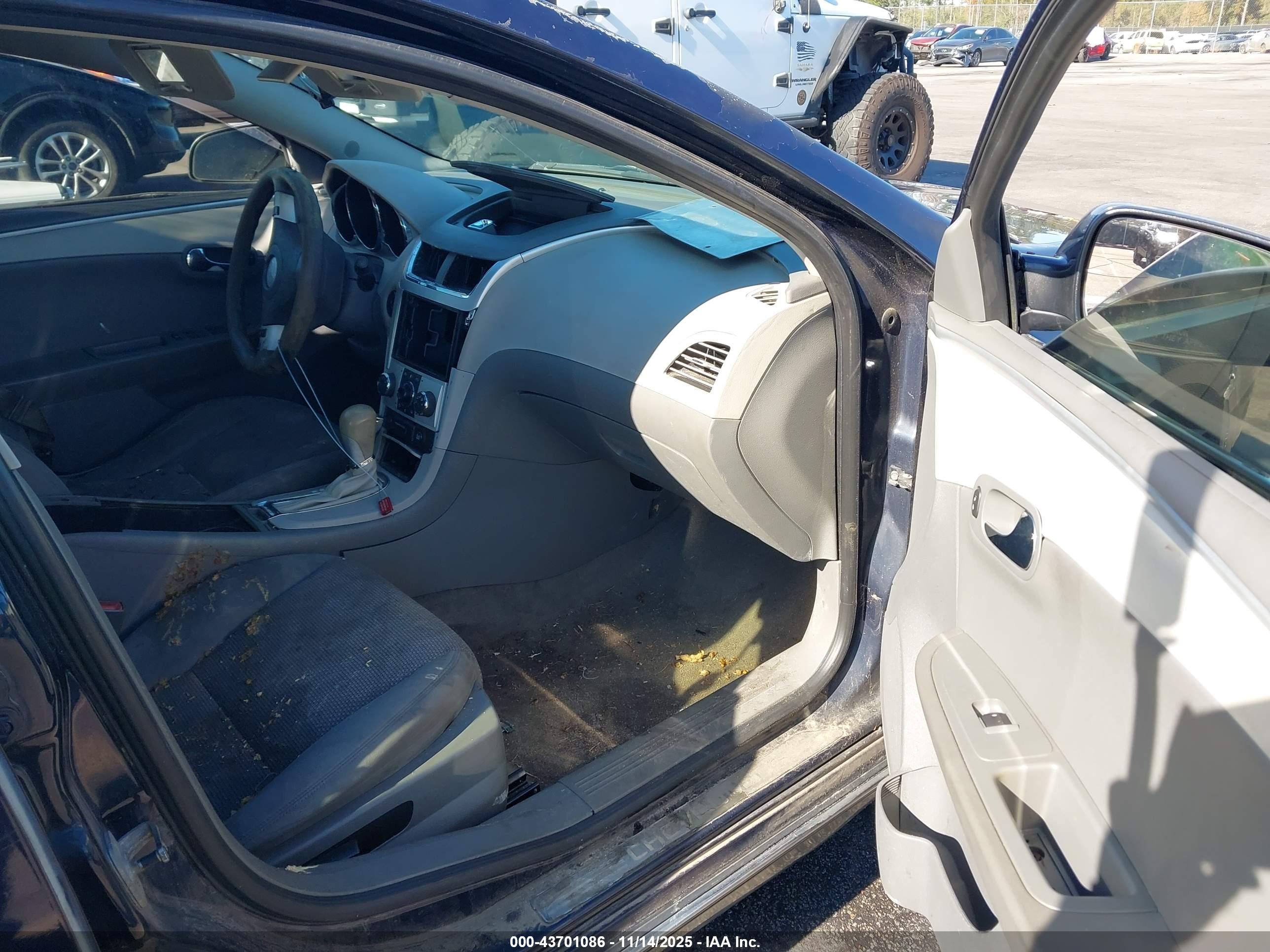 CHEVROLET MALIBU image 5