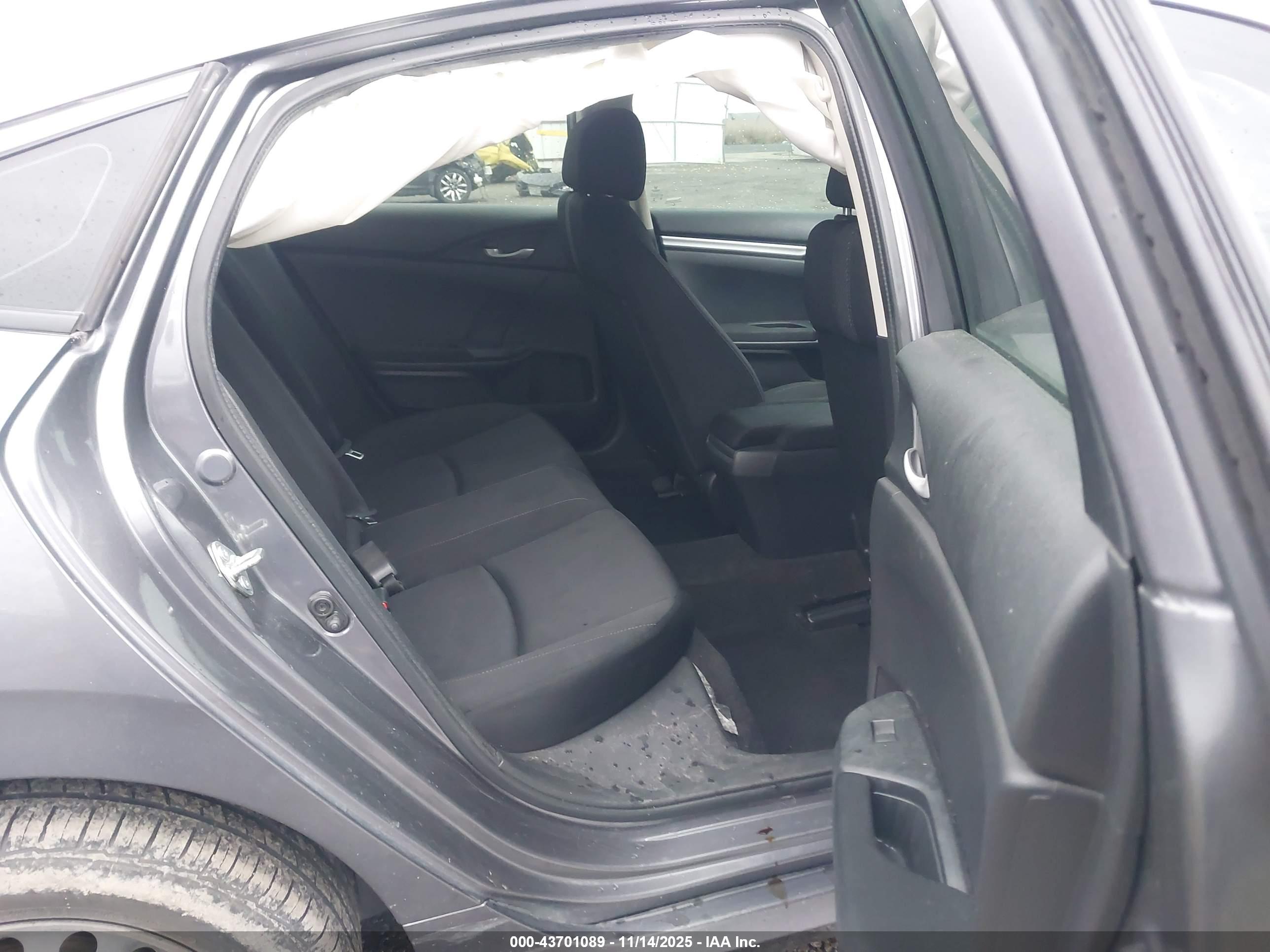 HONDA CIVIC image 8