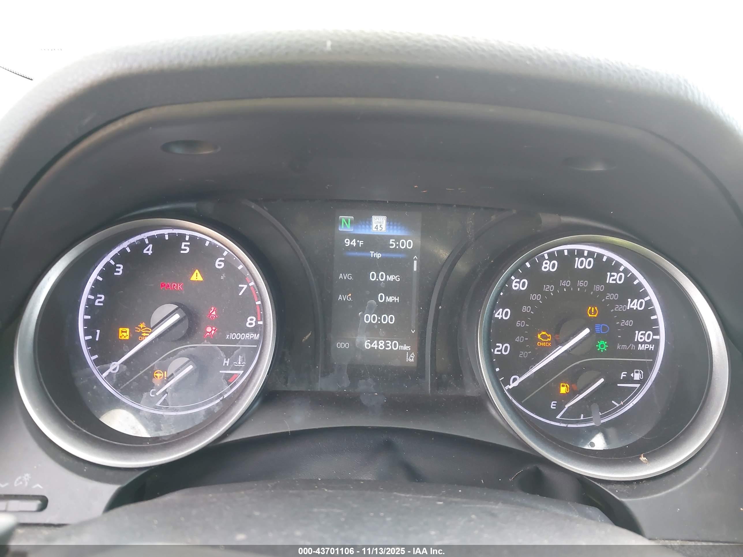TOYOTA CAMRY image 7