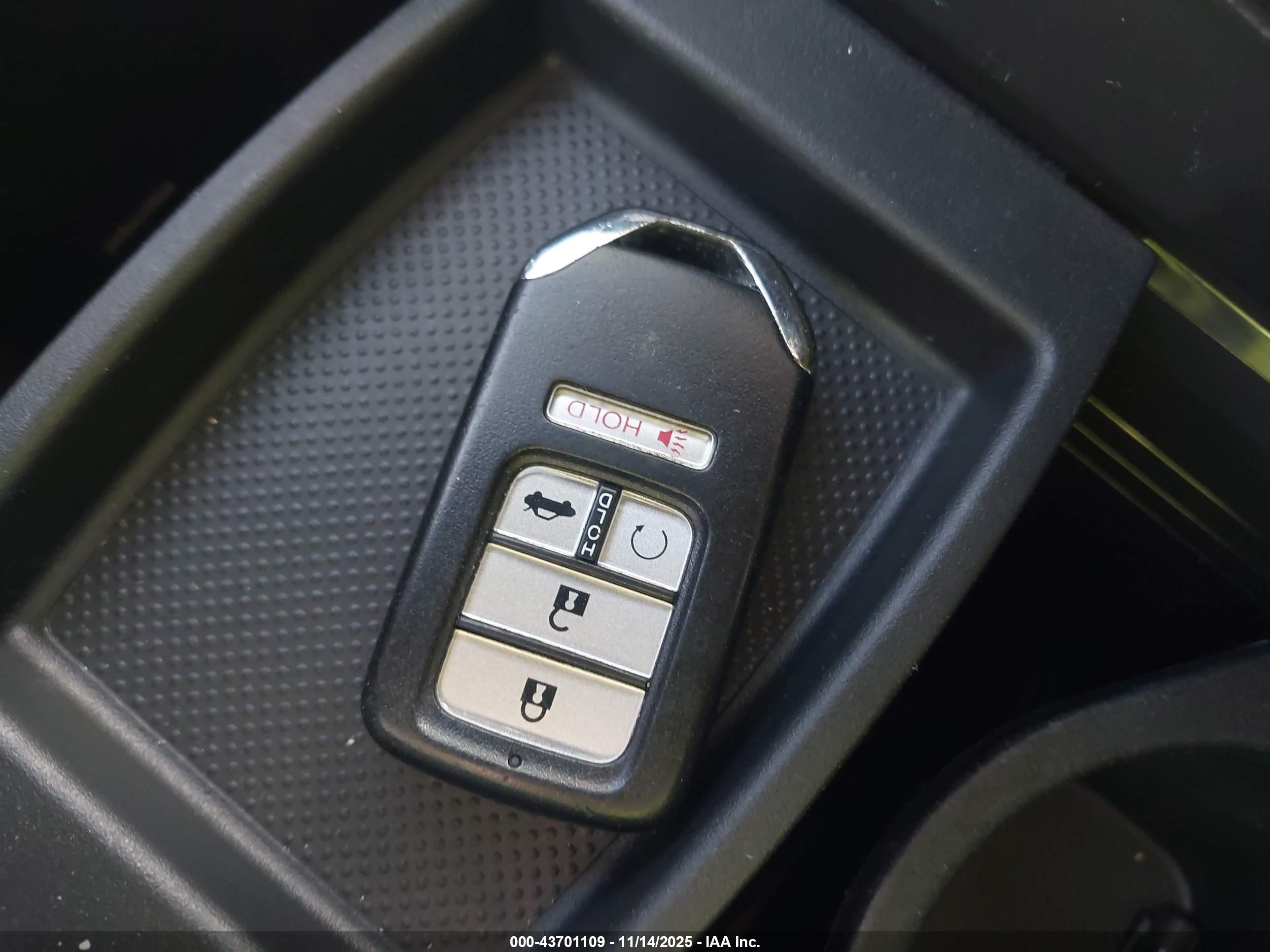 HONDA CIVIC image 11