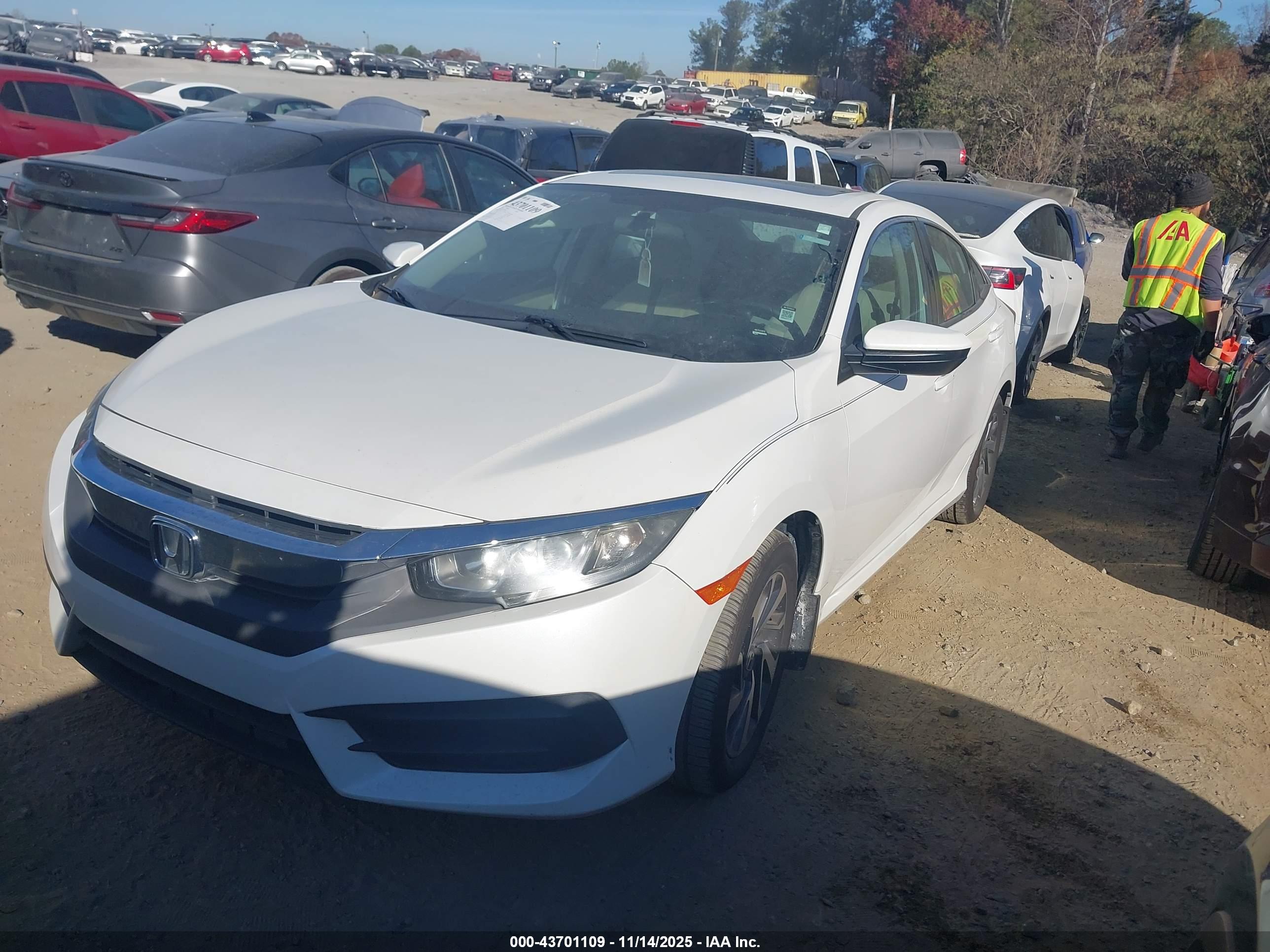 HONDA CIVIC image 2