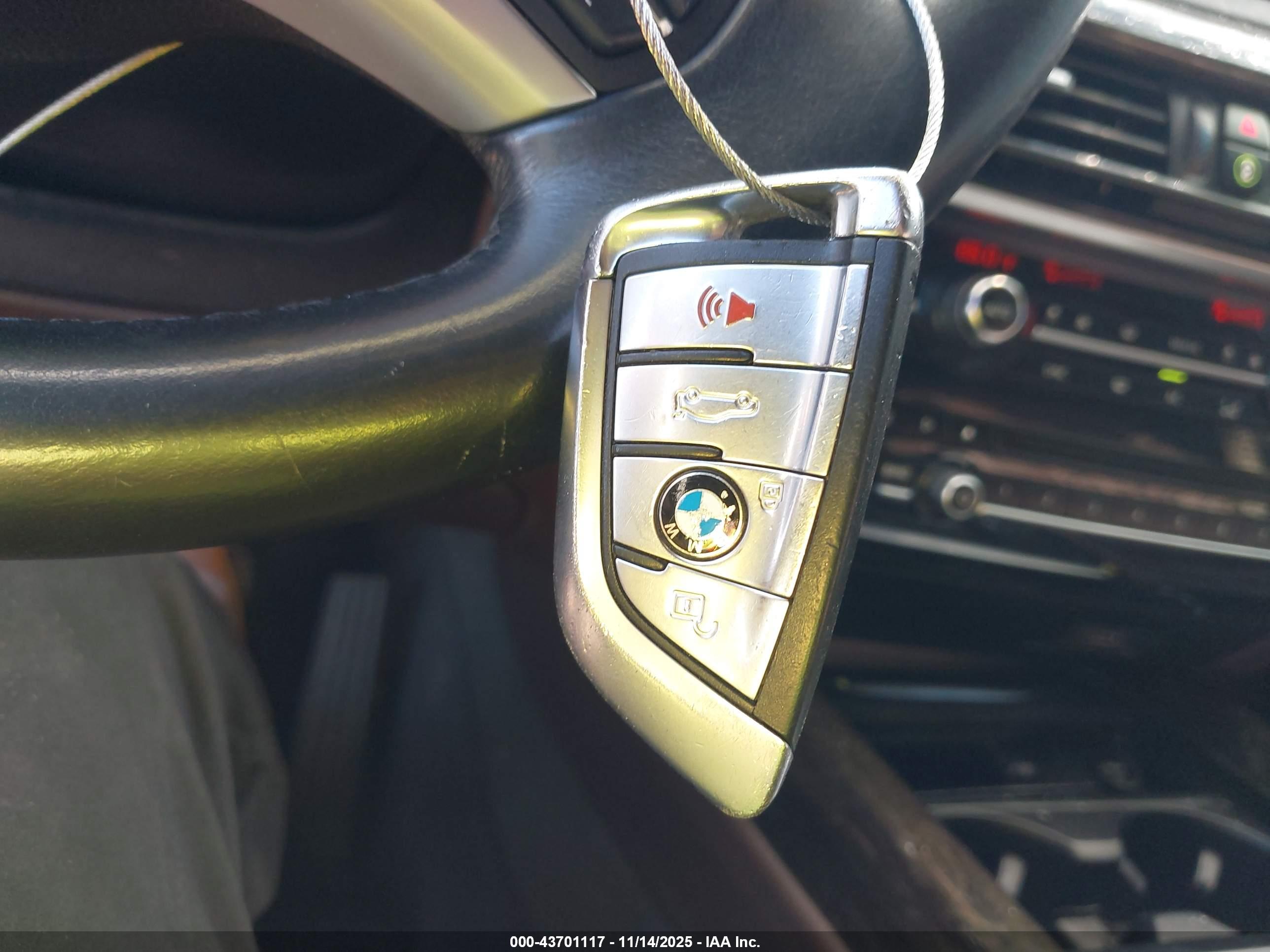 BMW X5 image 11