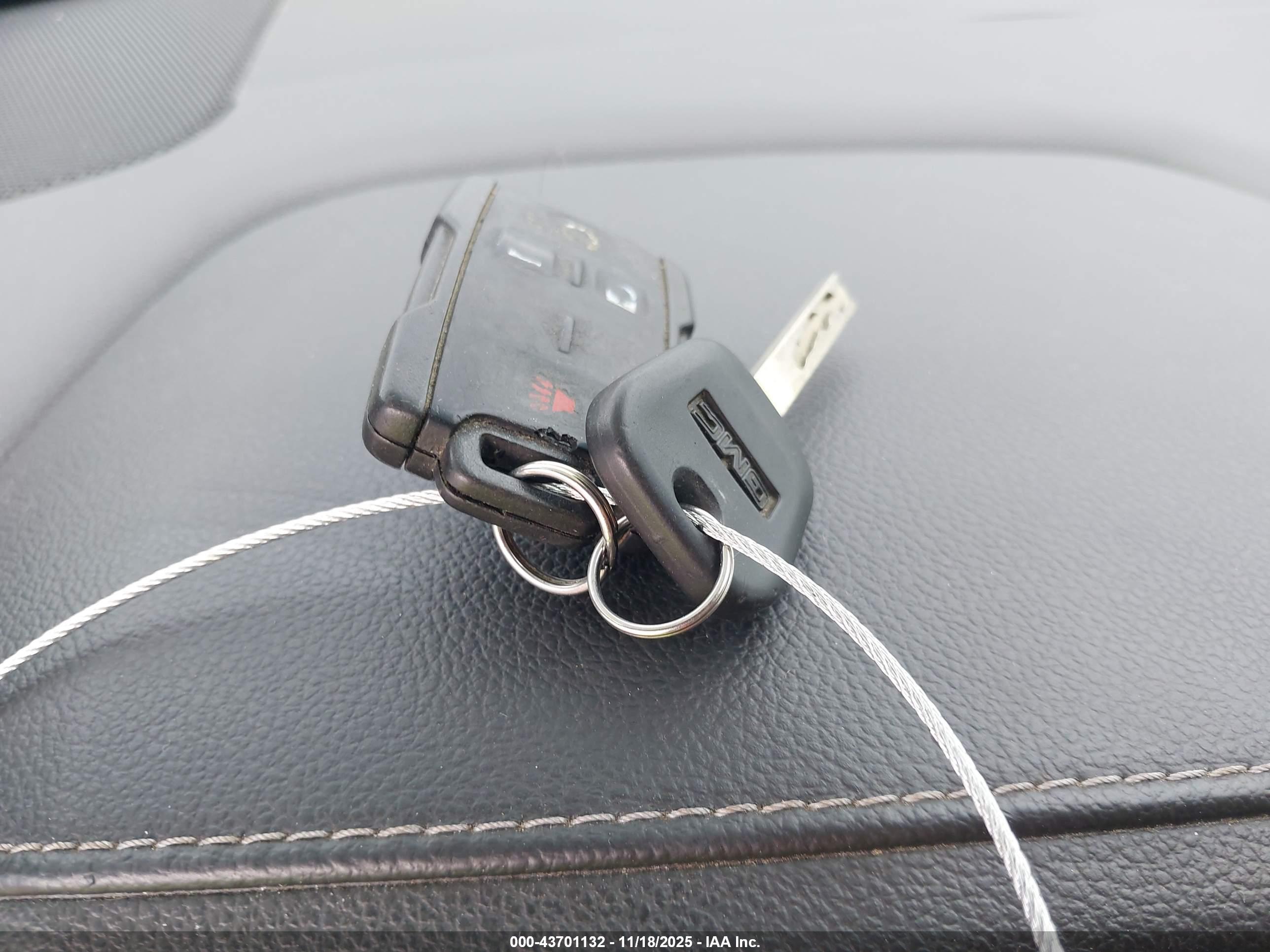 GMC SIERRA image 11