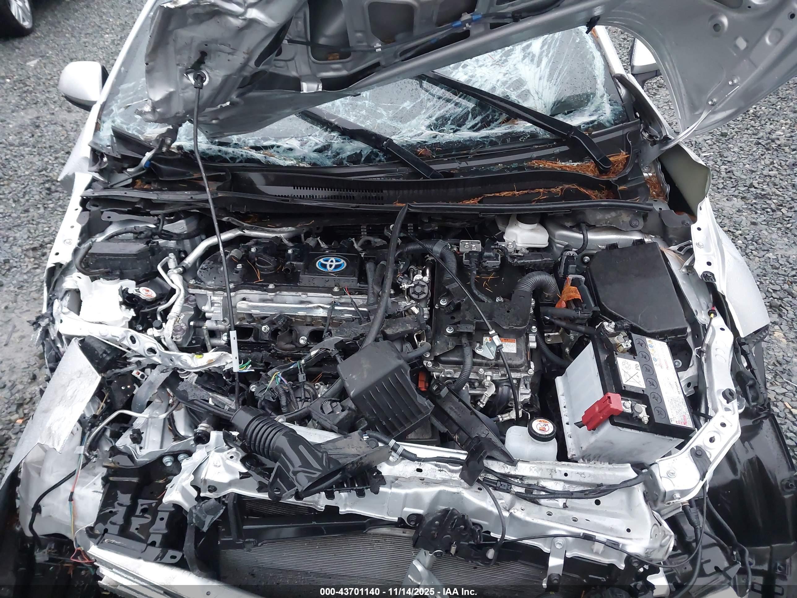 TOYOTA COROLLA image 10