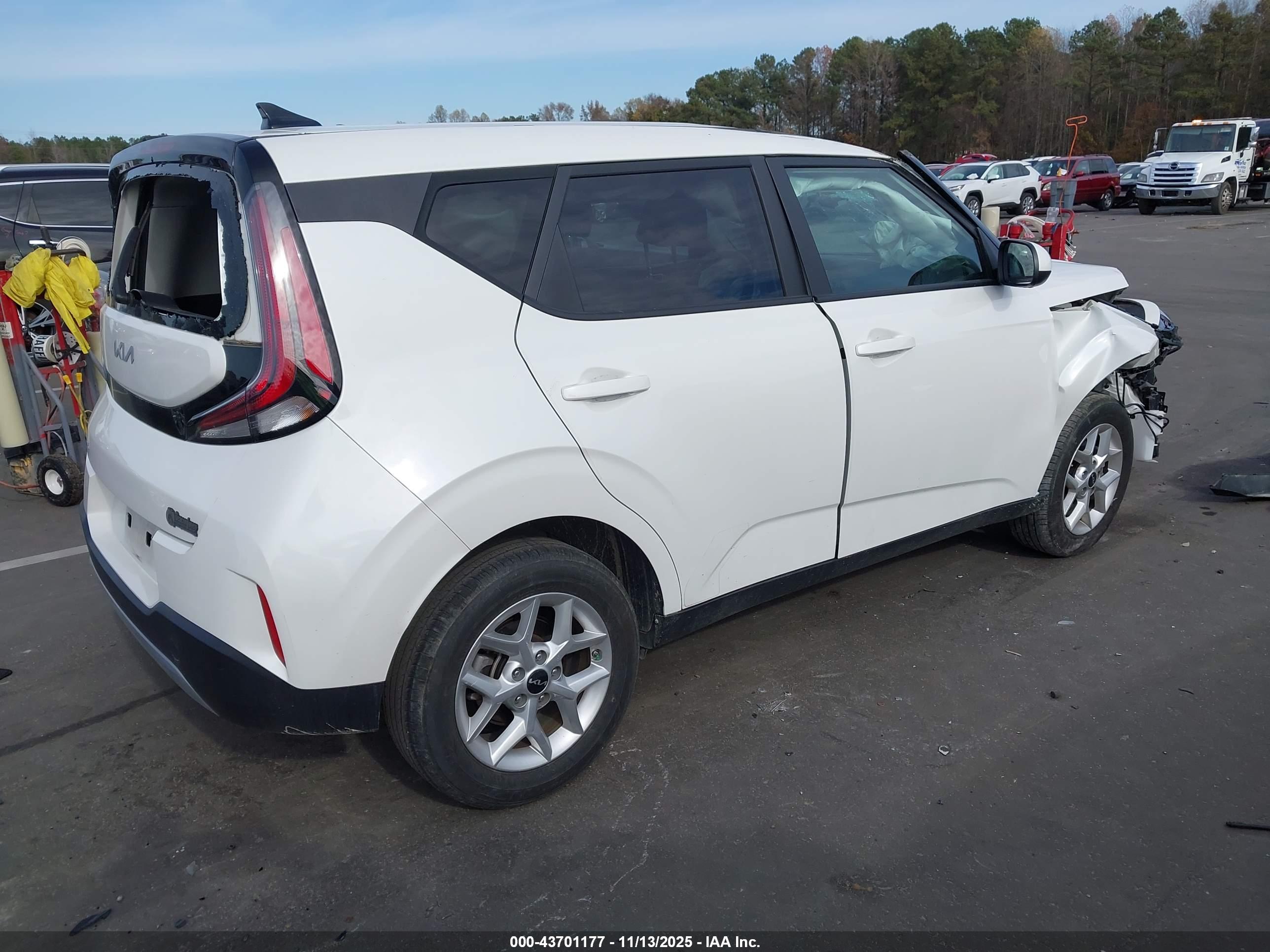 KIA SOUL image 4