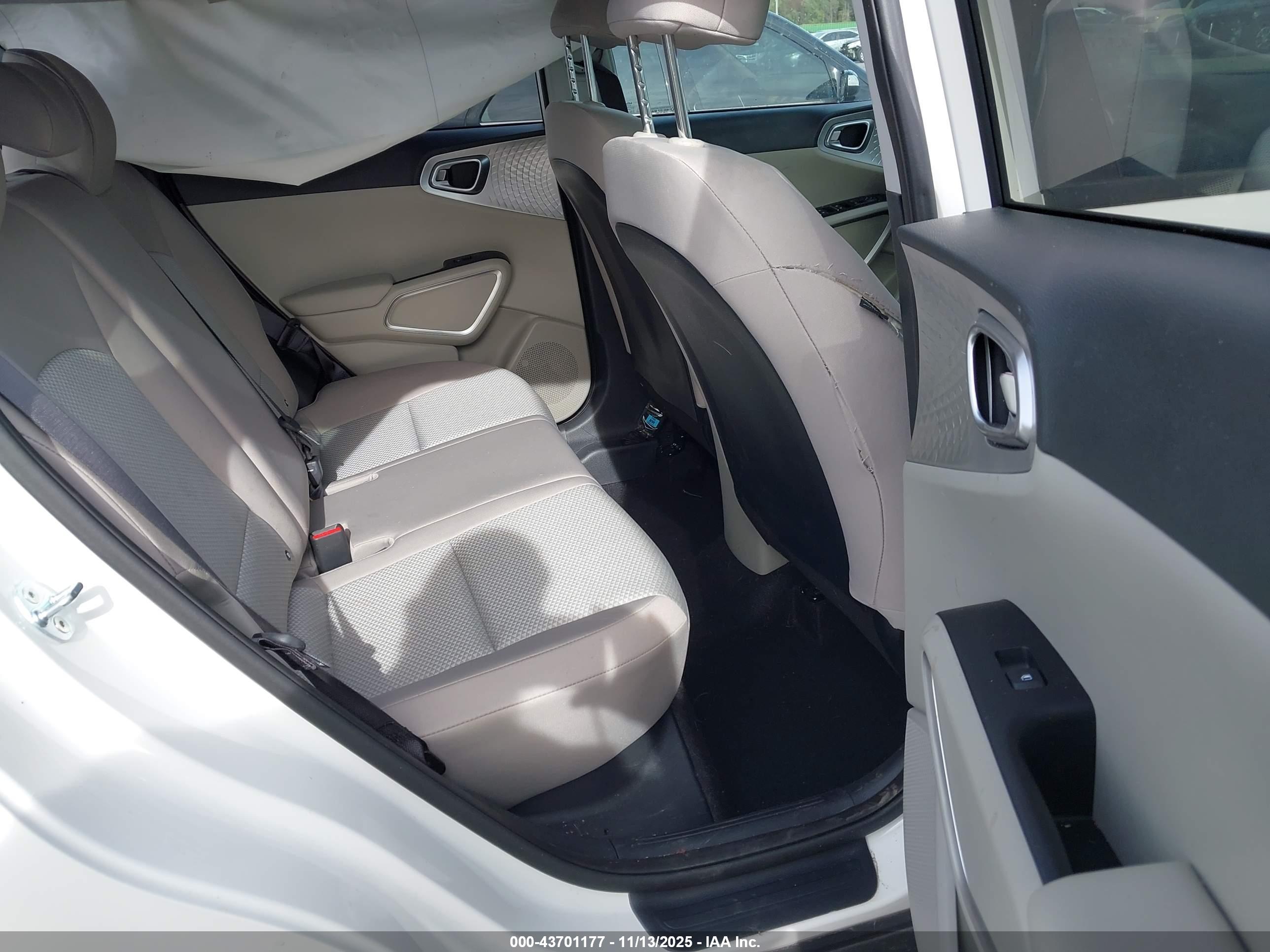 KIA SOUL image 8