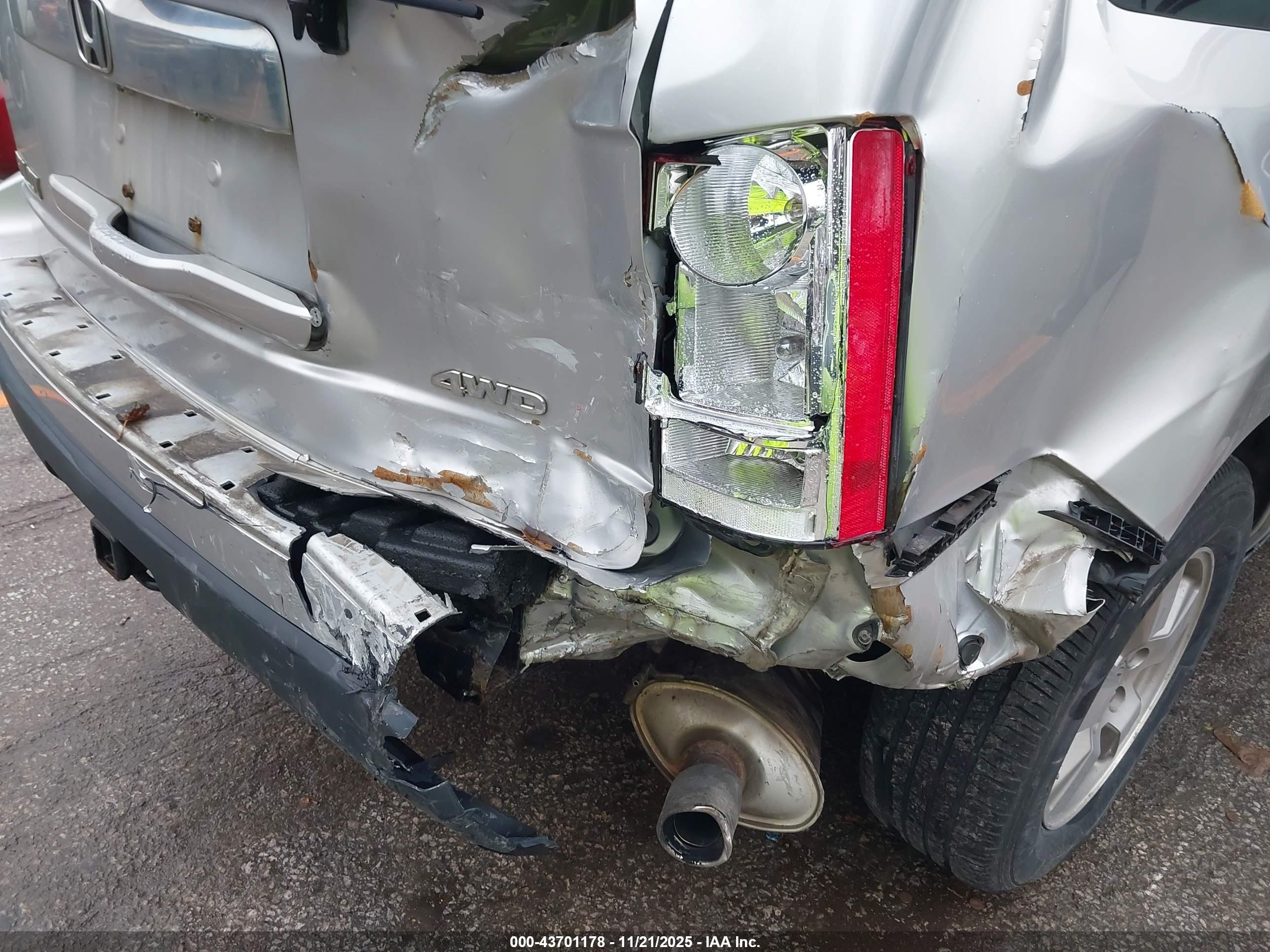 HONDA PILOT image 6