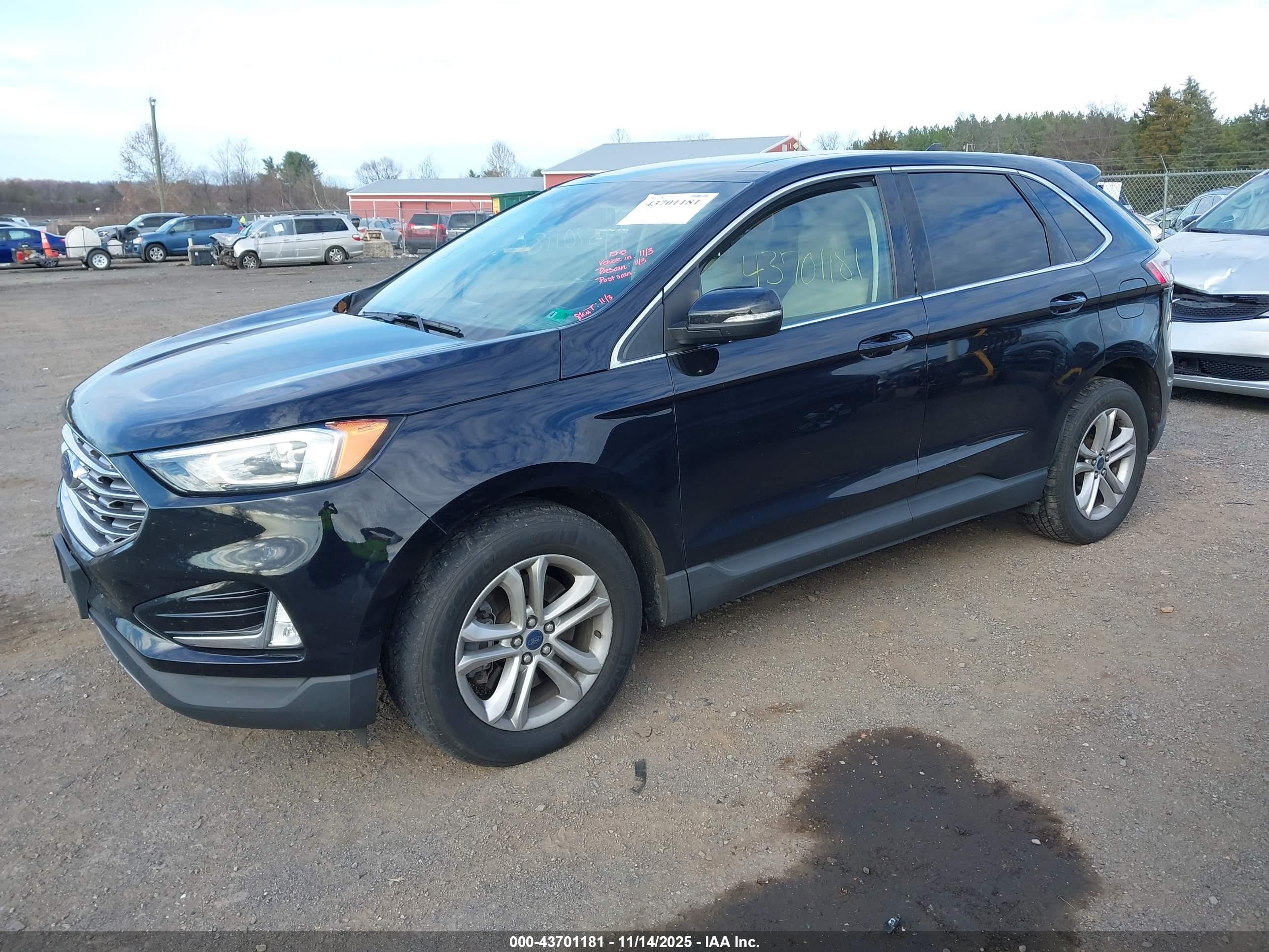 FORD EDGE image 2