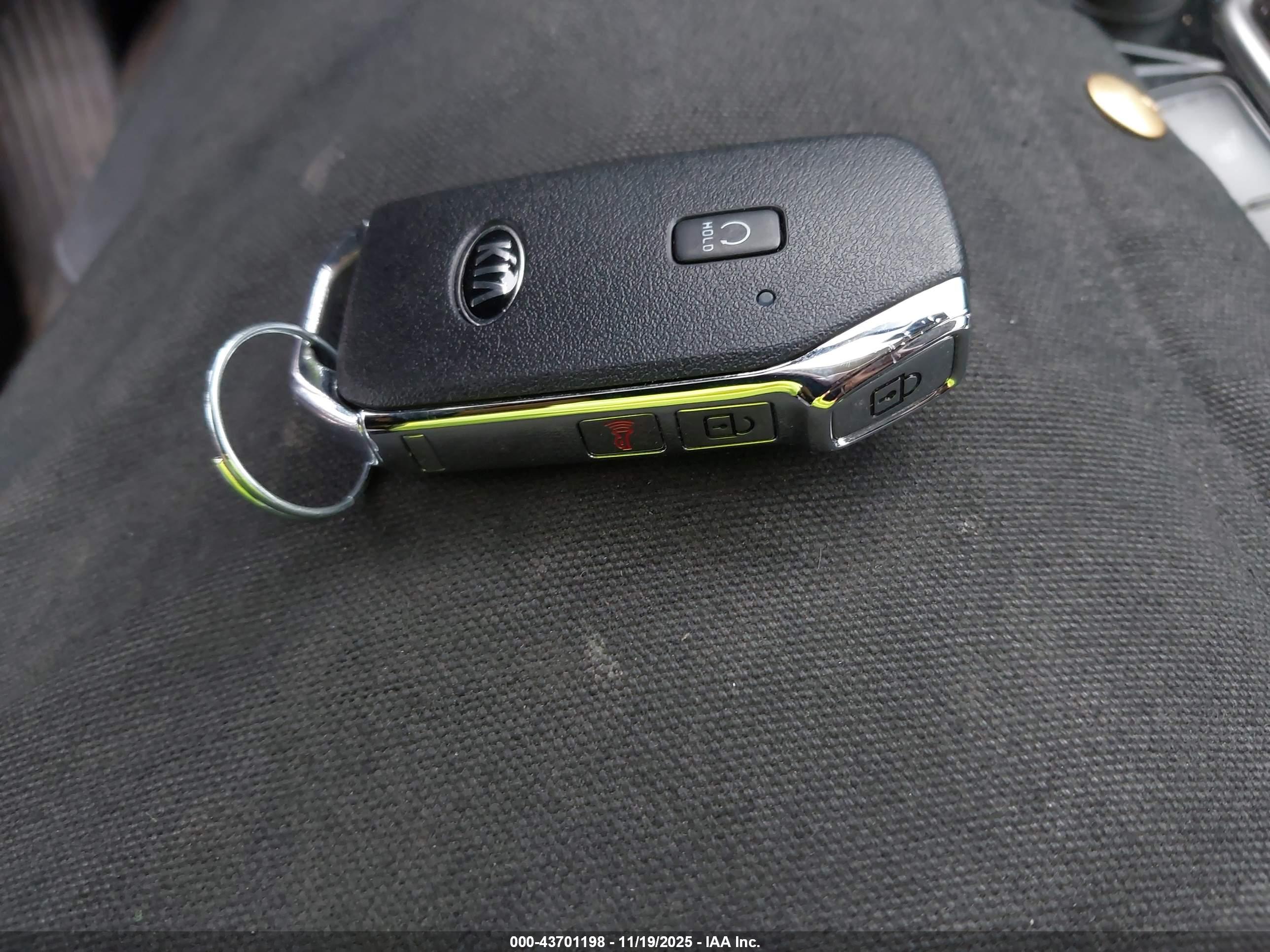 KIA SELTOS image 11