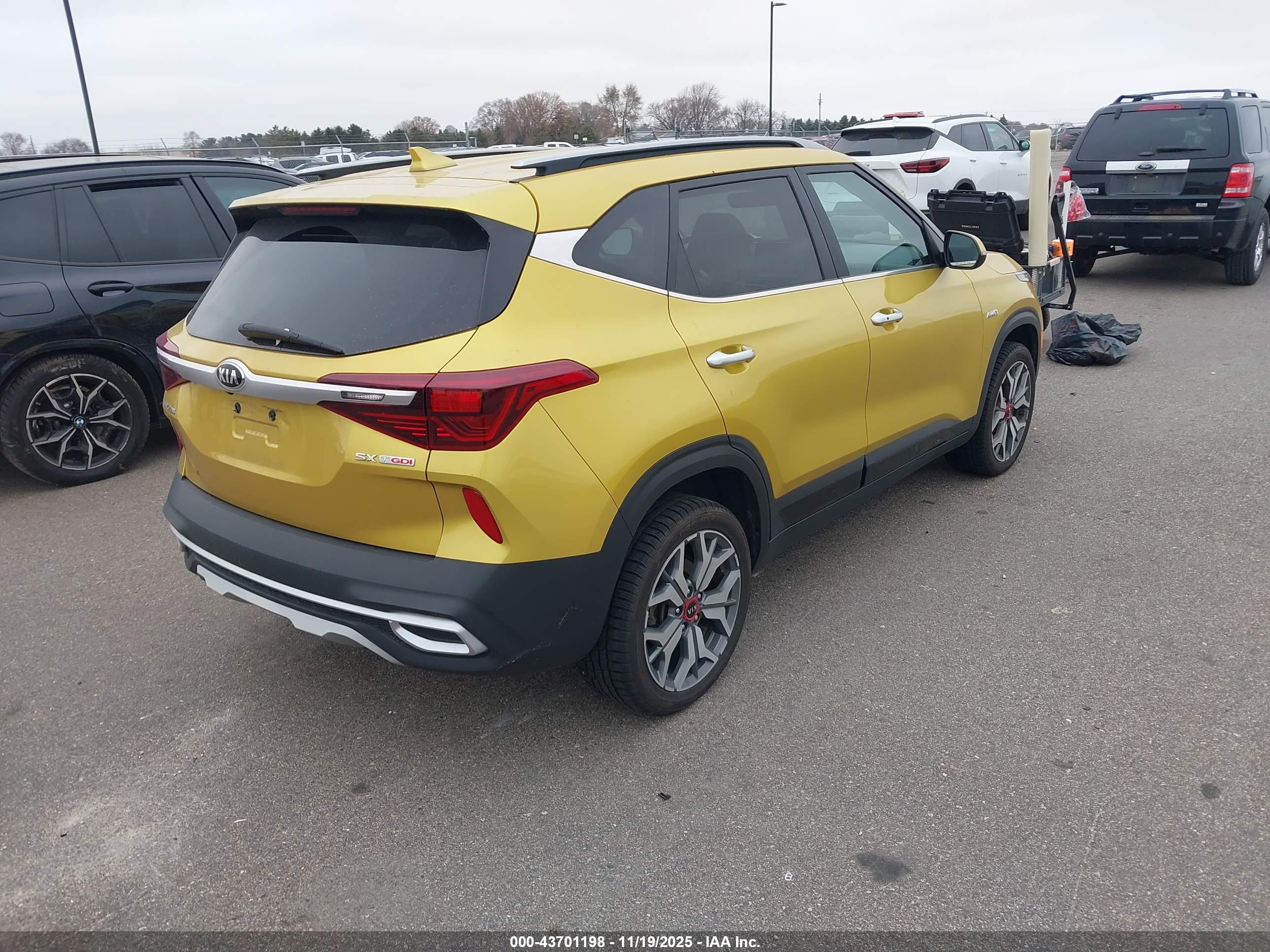 KIA SELTOS image 4