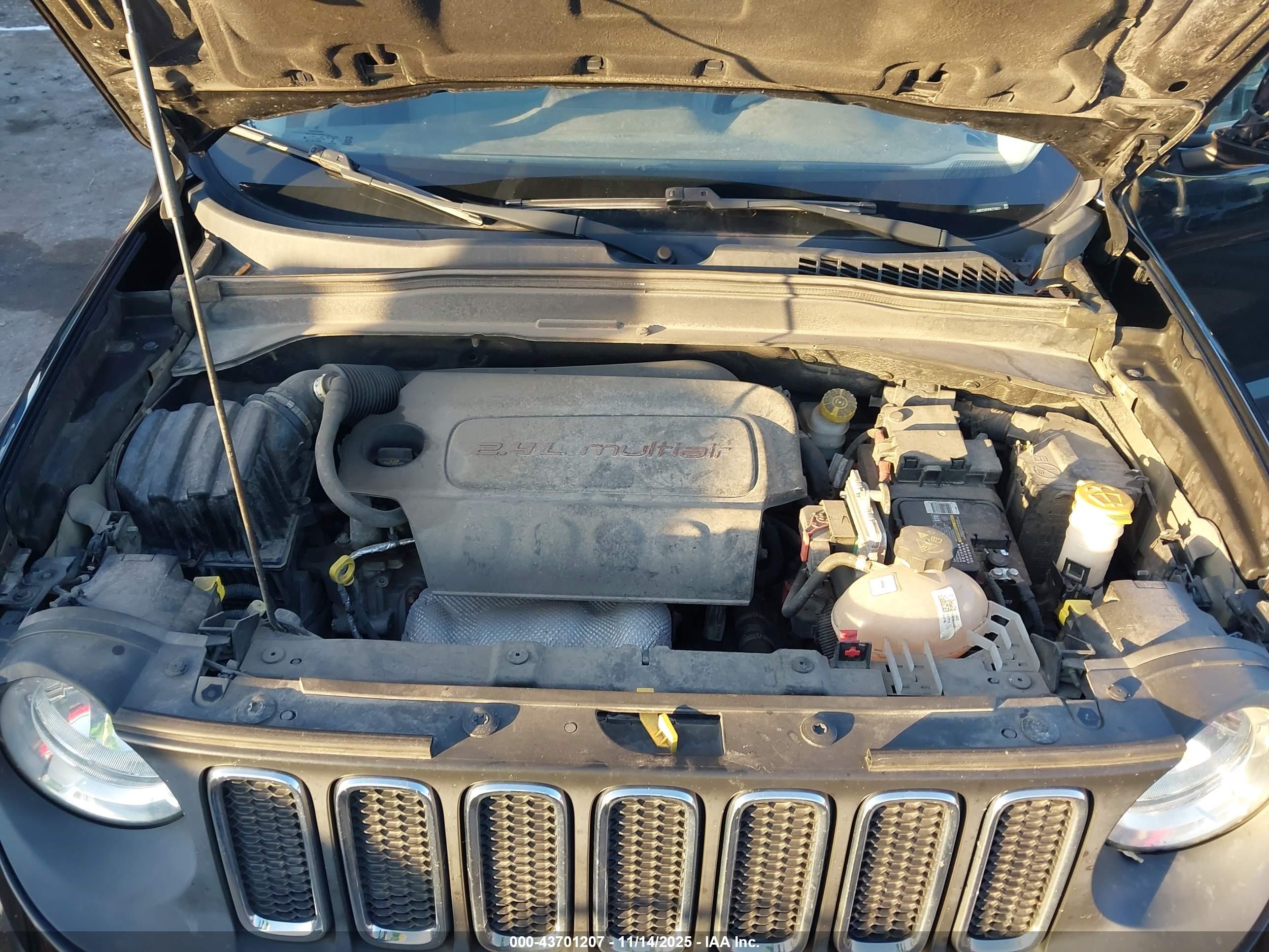 JEEP RENEGADE image 10