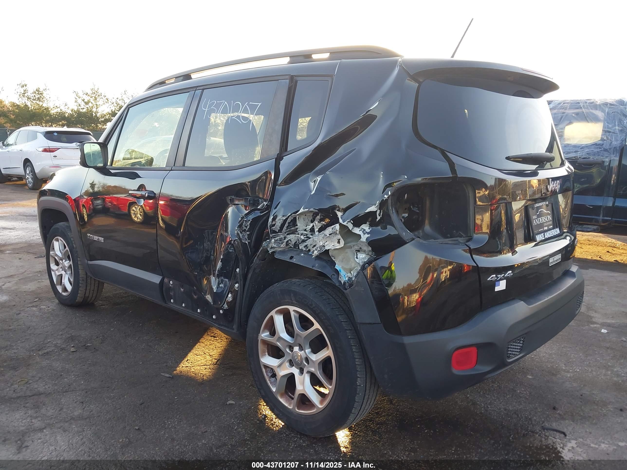 JEEP RENEGADE image 6