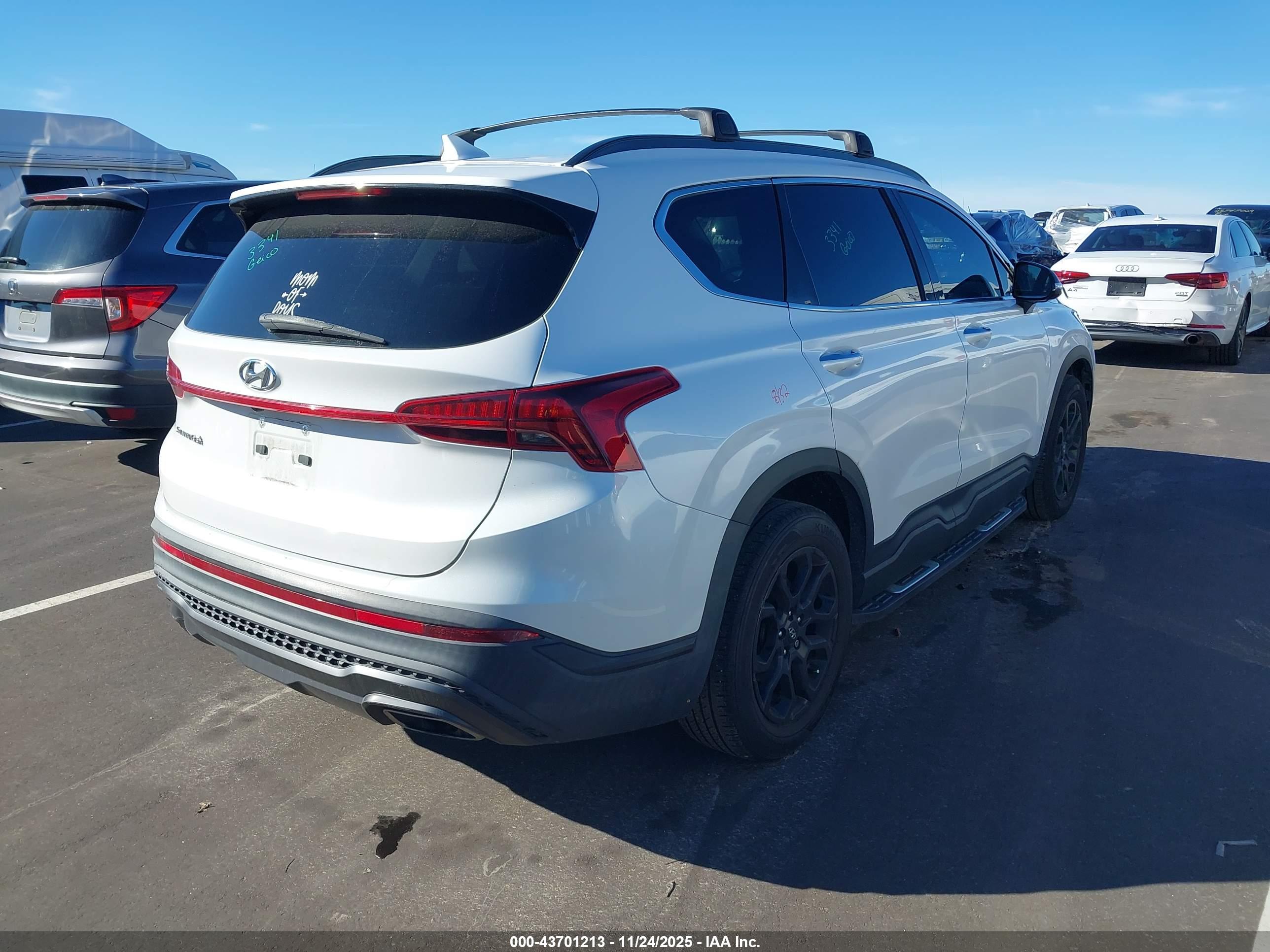 HYUNDAI SANTA image 4