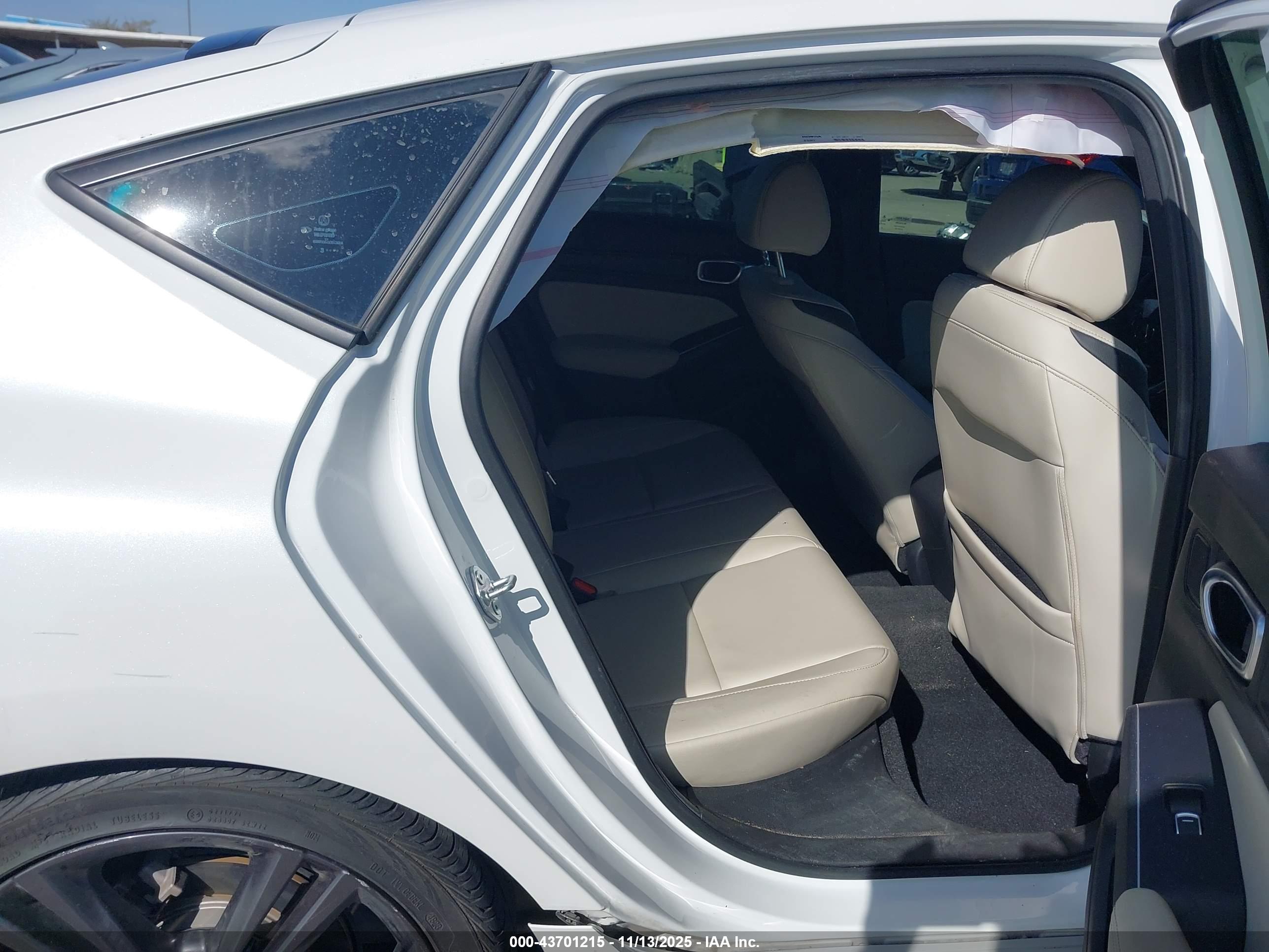 ACURA INTEGRA image 8