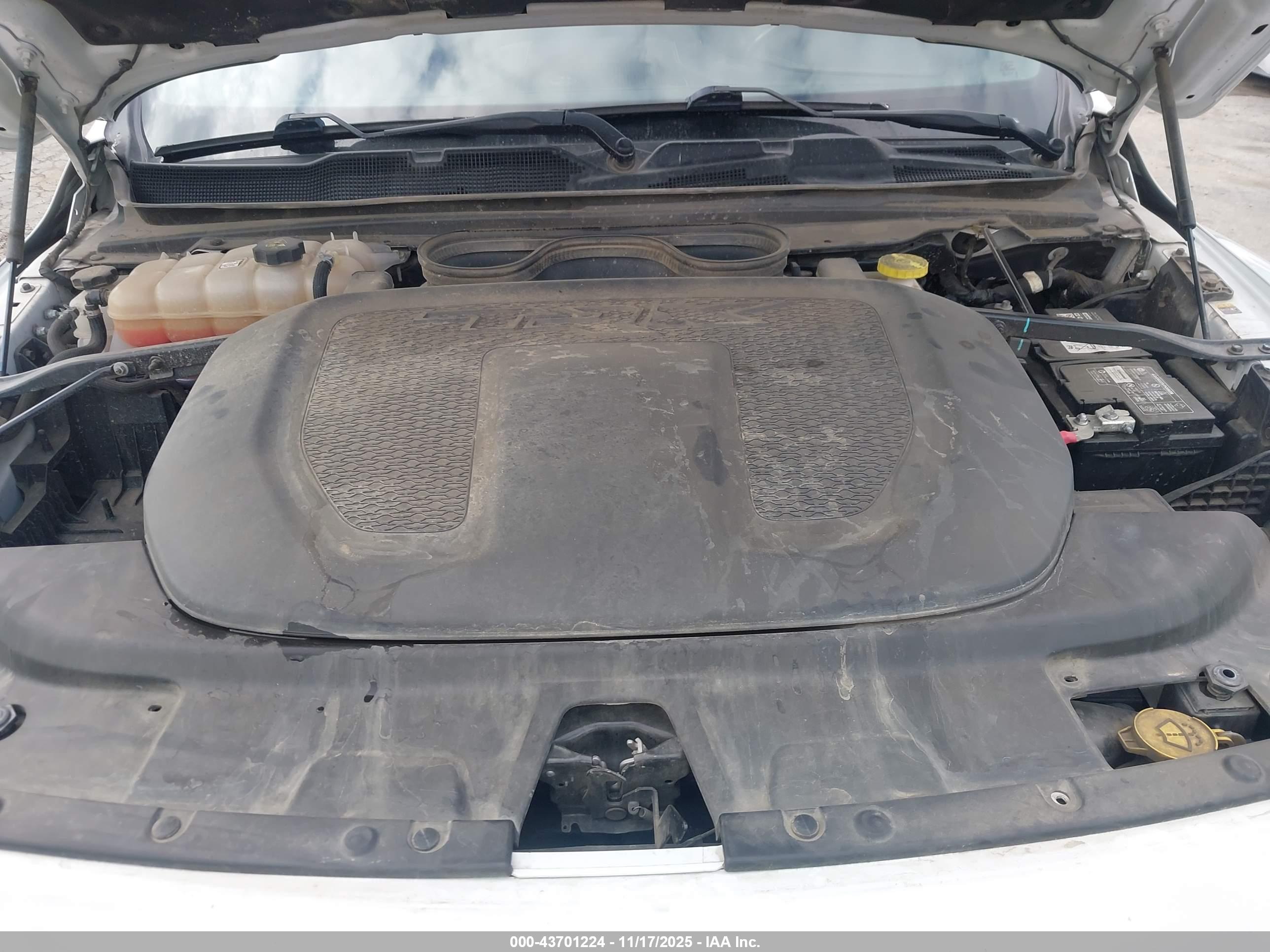RAM 1500 image 10