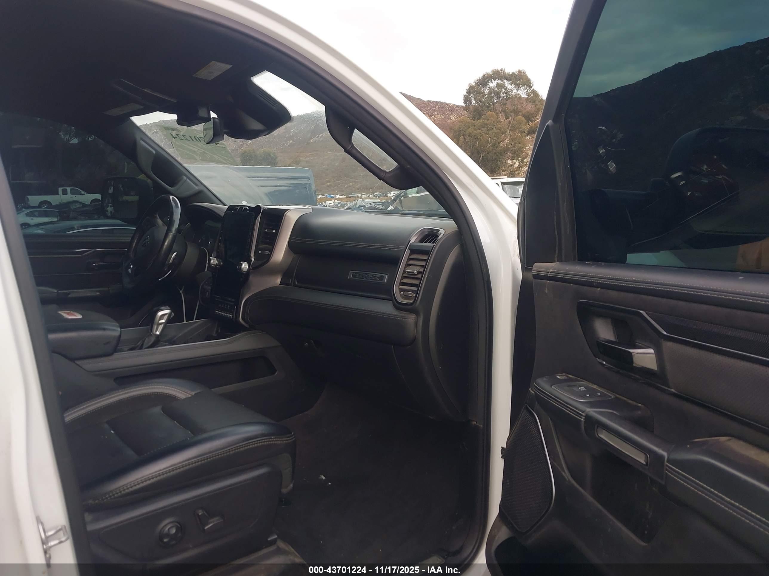 RAM 1500 image 5