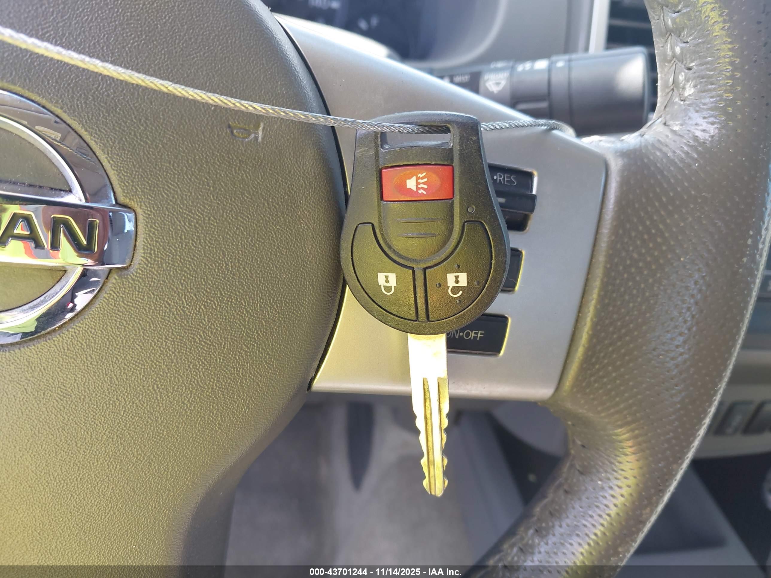 NISSAN FRONTIER image 11