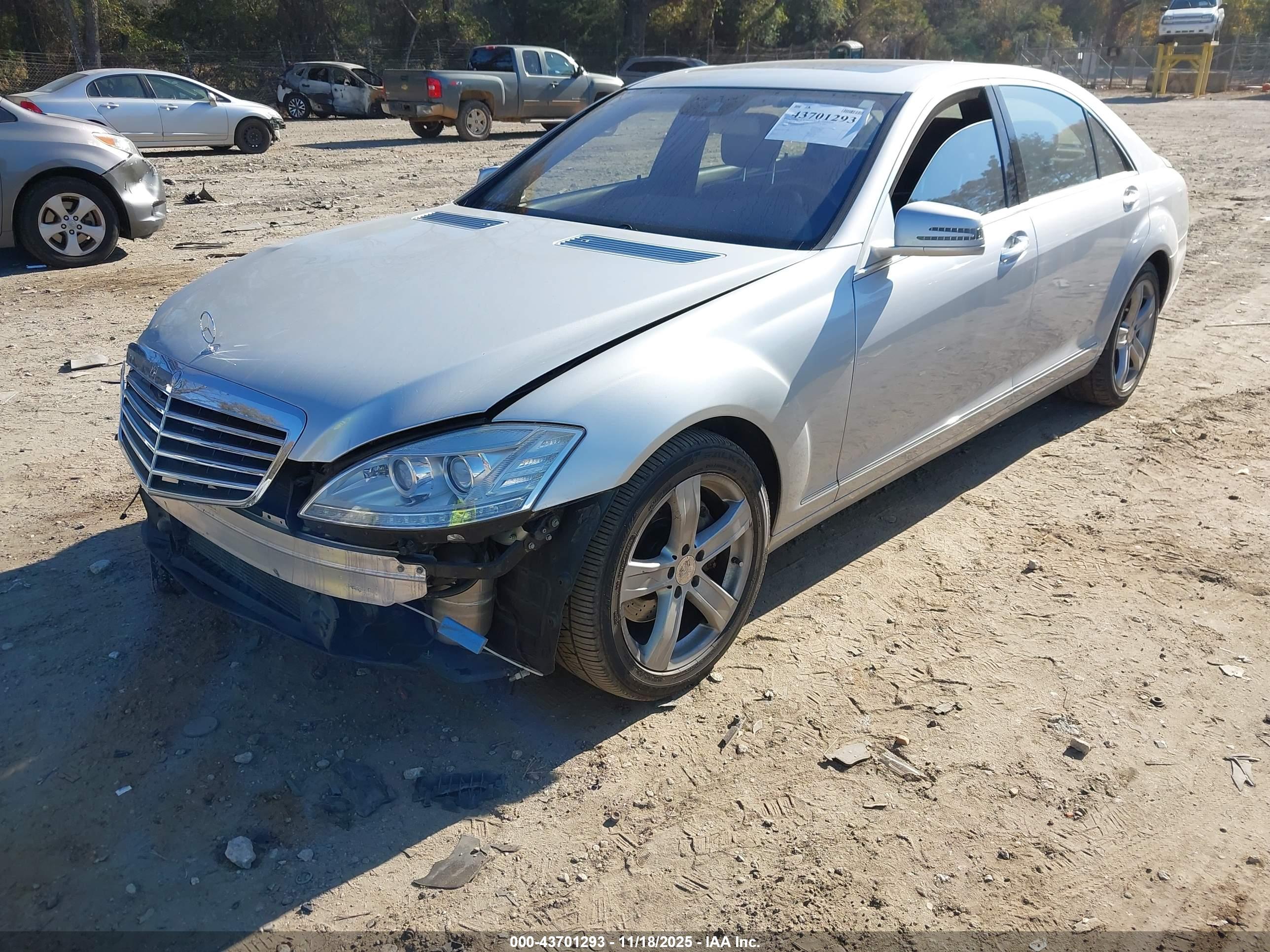 MERCEDES-BENZ S image 2
