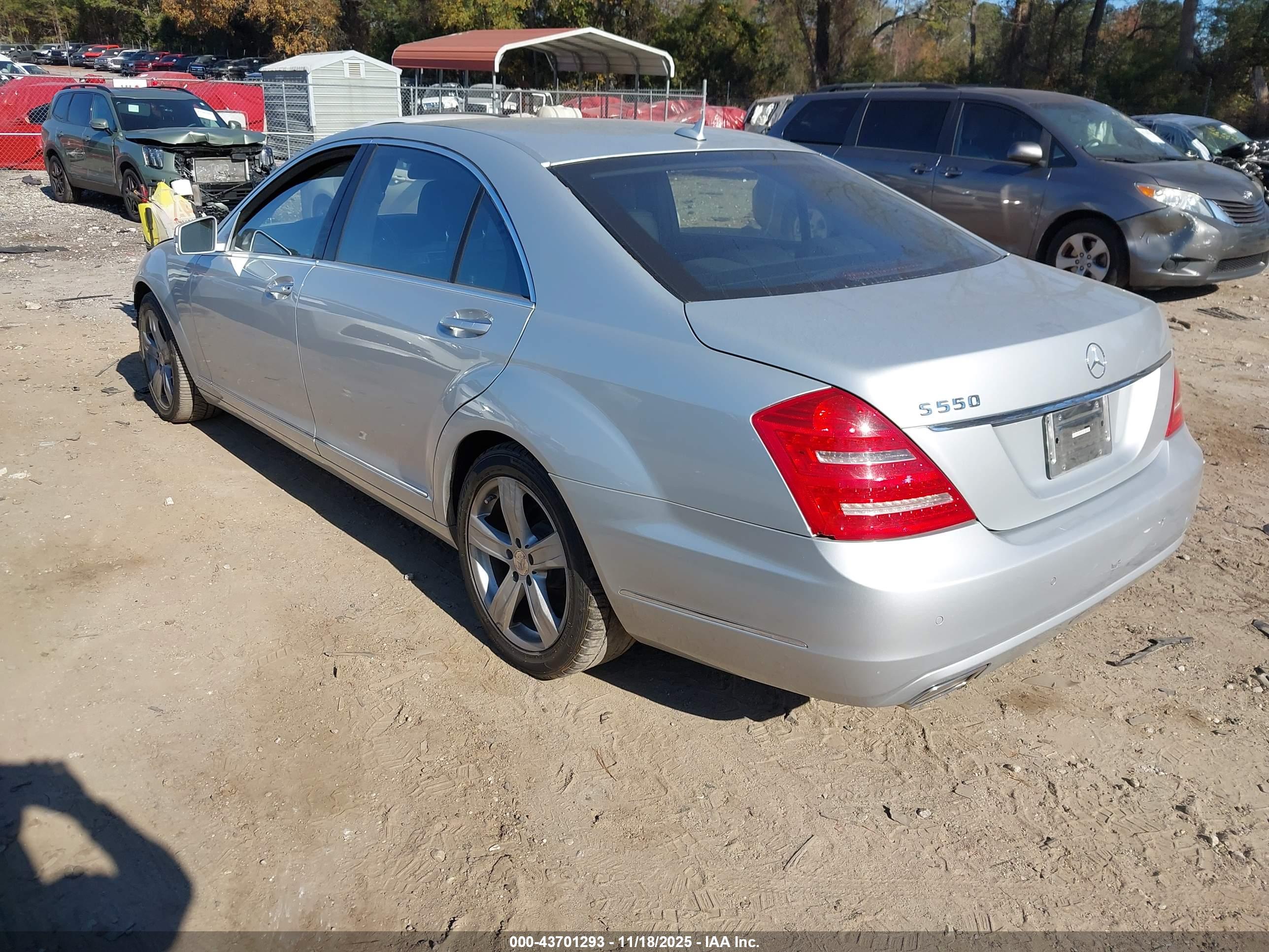 MERCEDES-BENZ S image 3