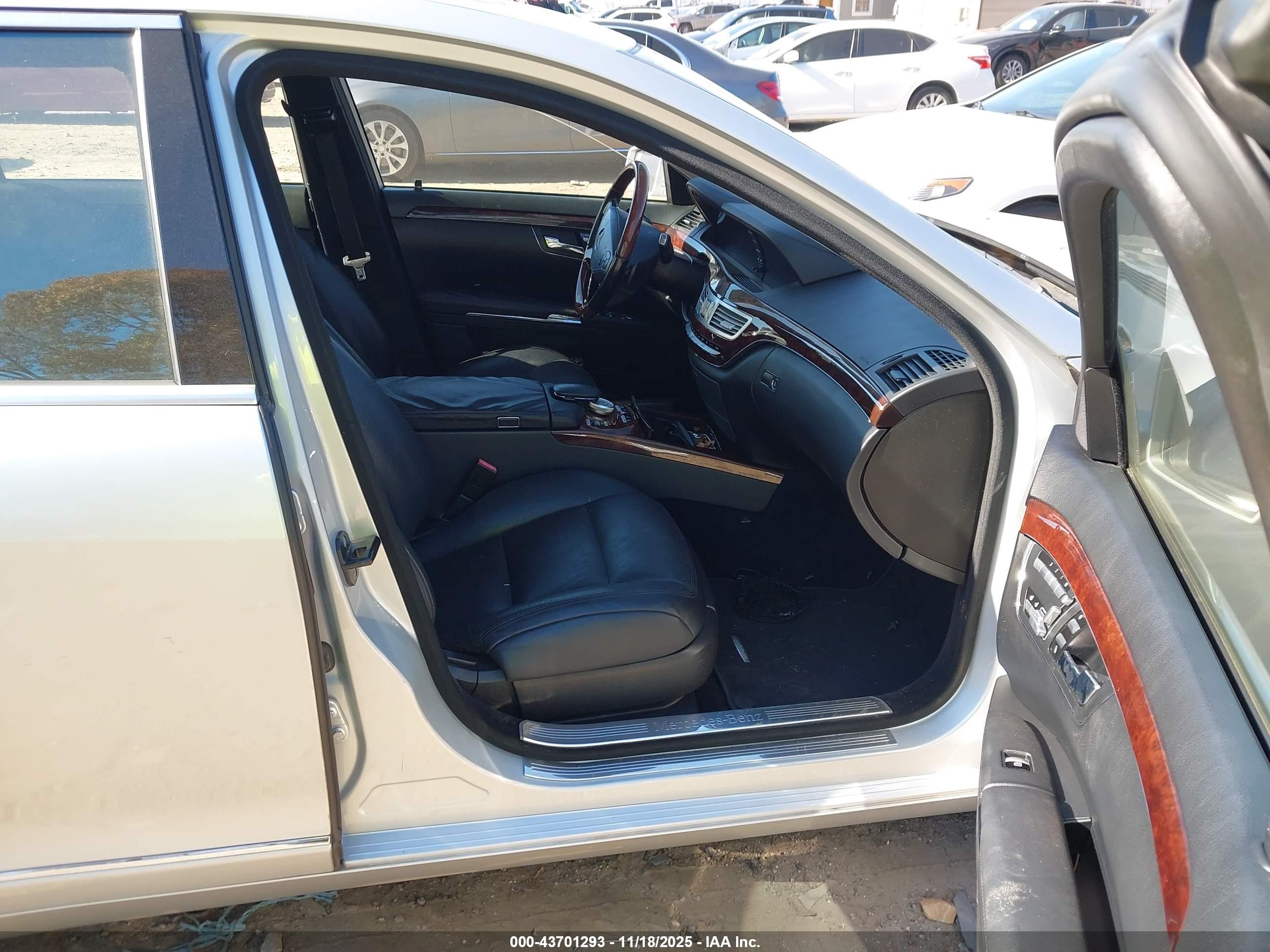MERCEDES-BENZ S image 5