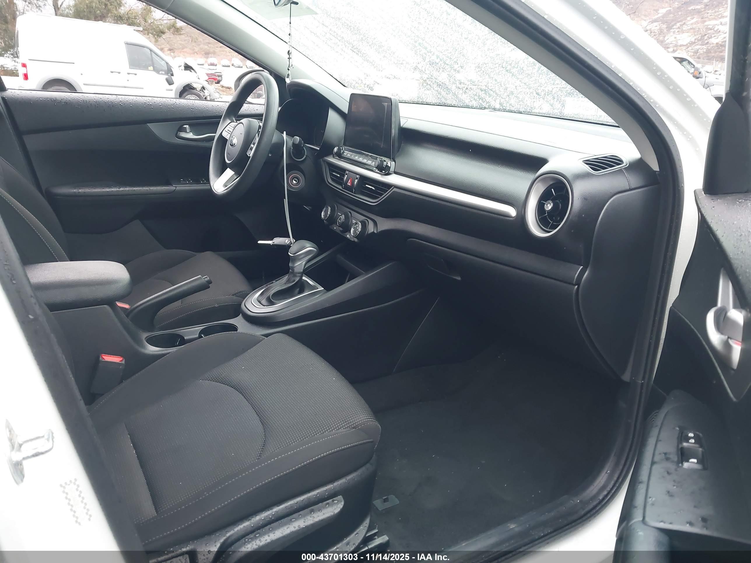 KIA FORTE image 5