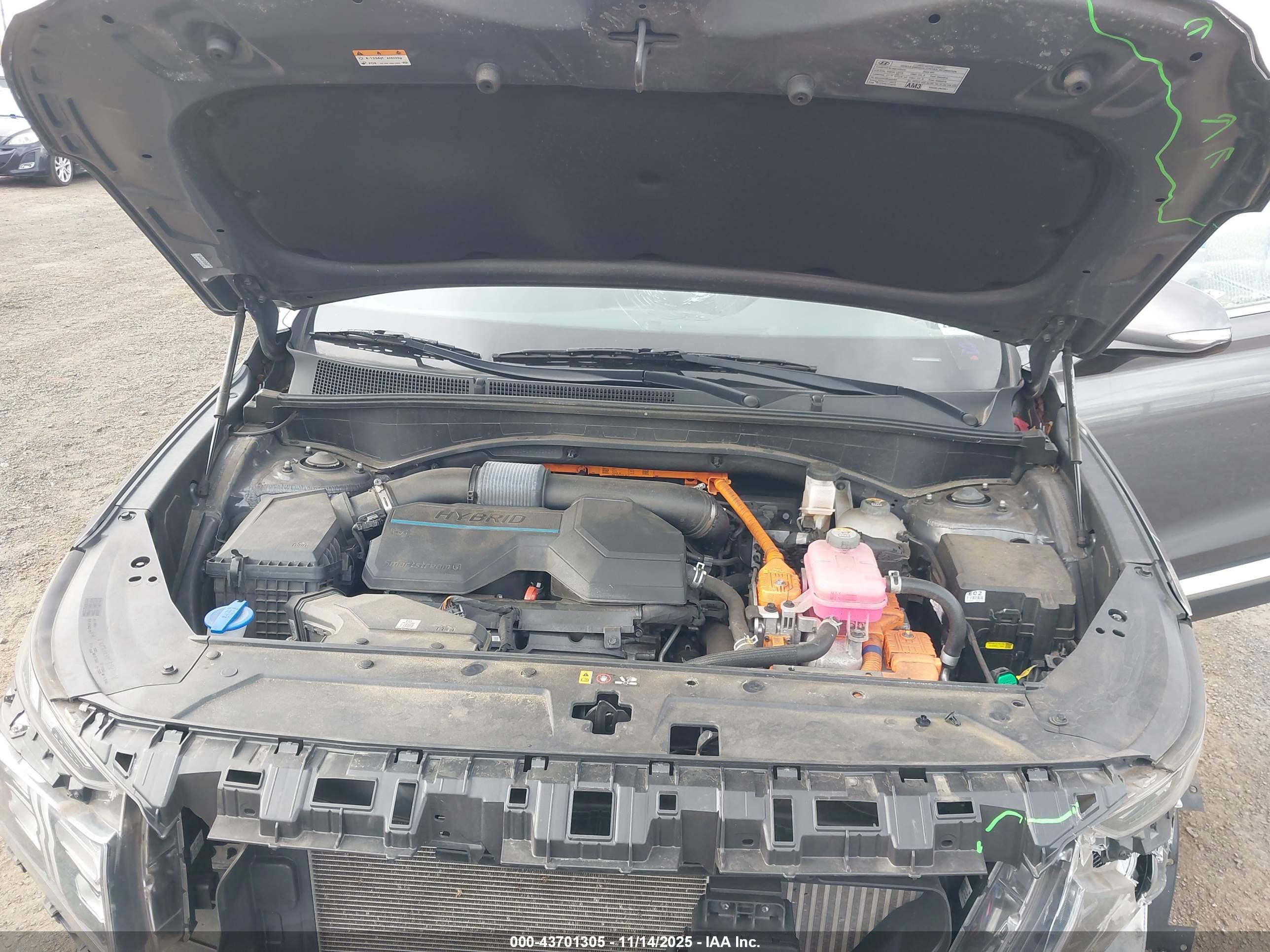 HYUNDAI SANTA image 10