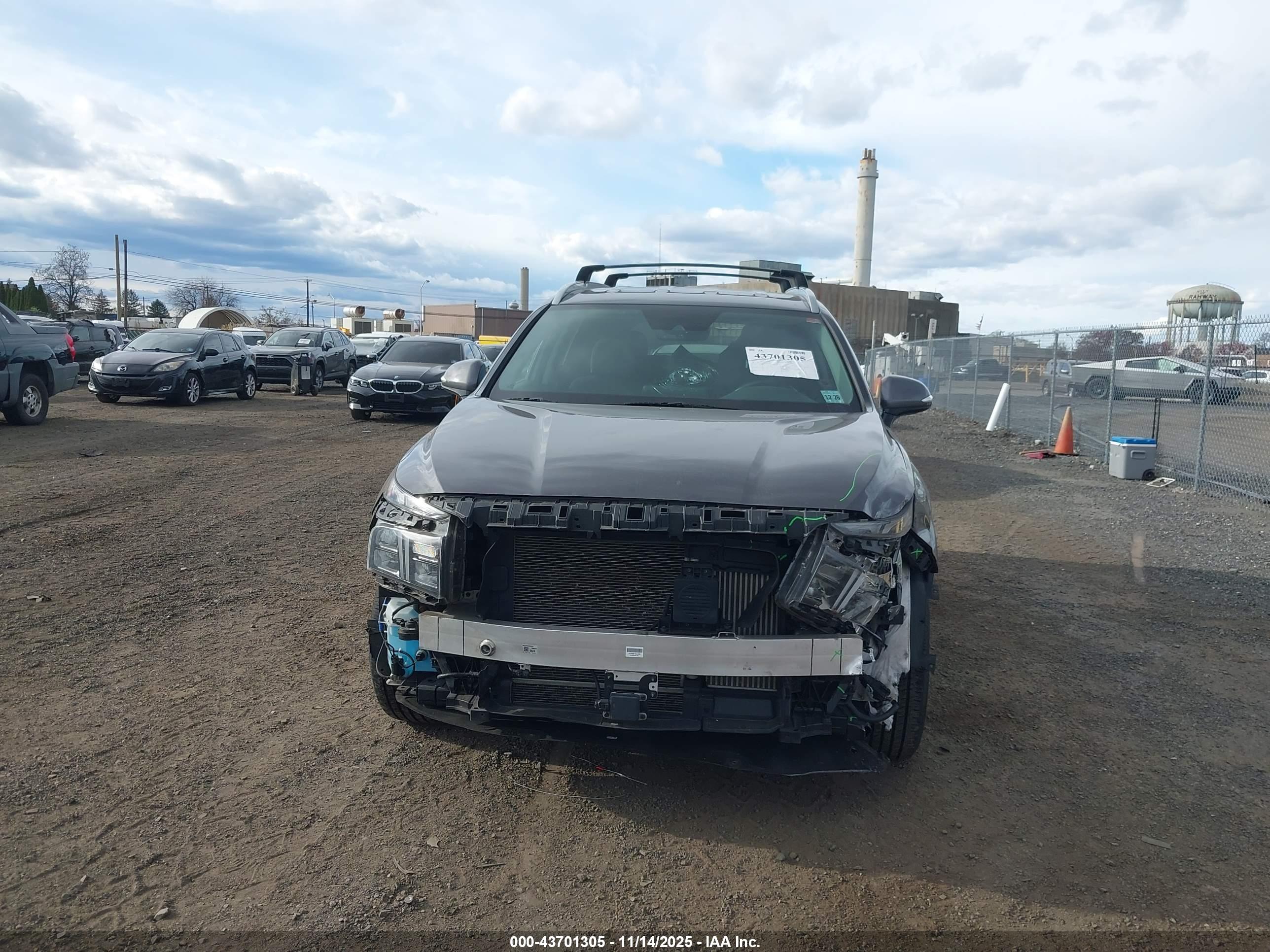 HYUNDAI SANTA image 6