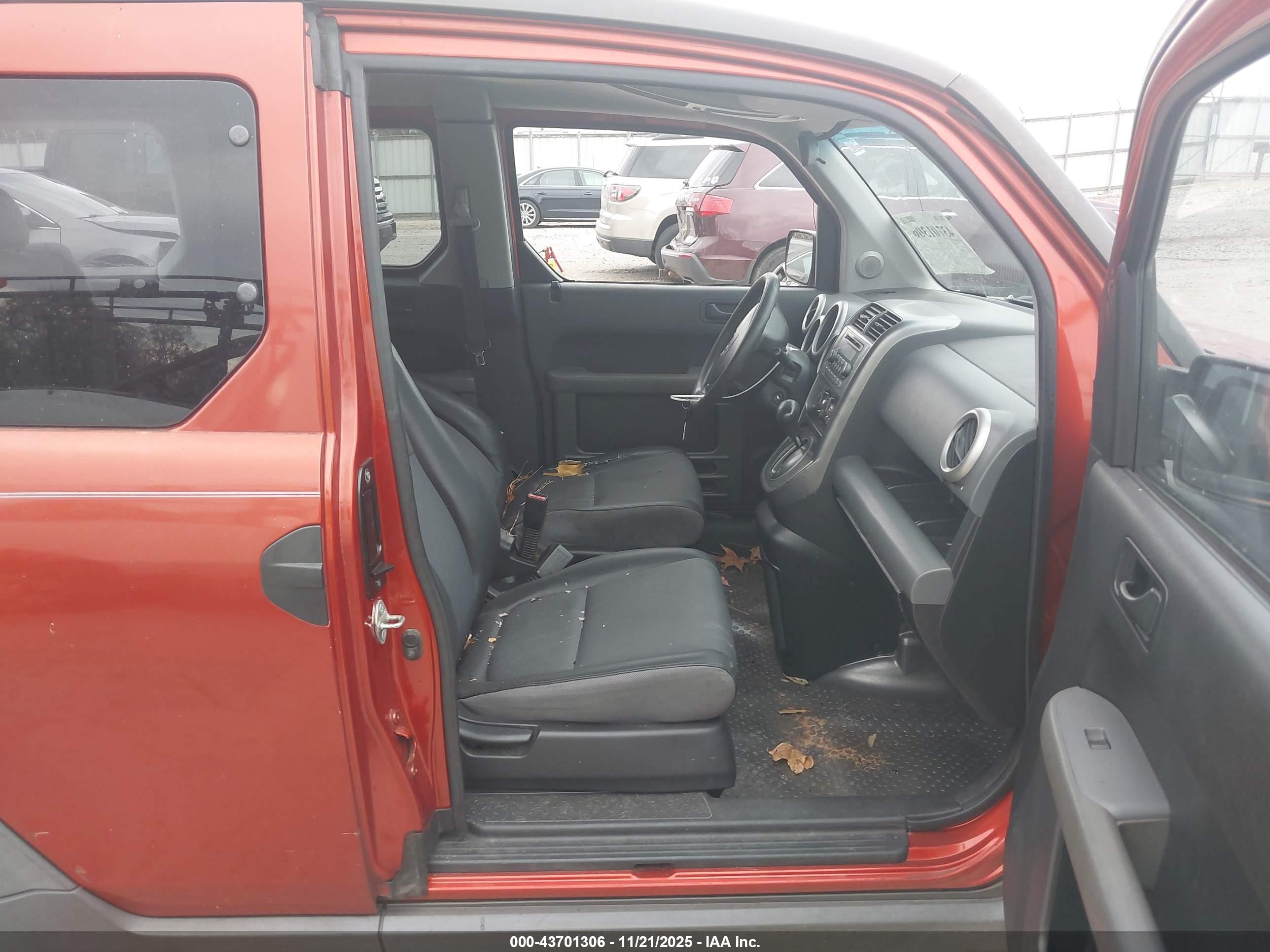 HONDA ELEMENT image 5