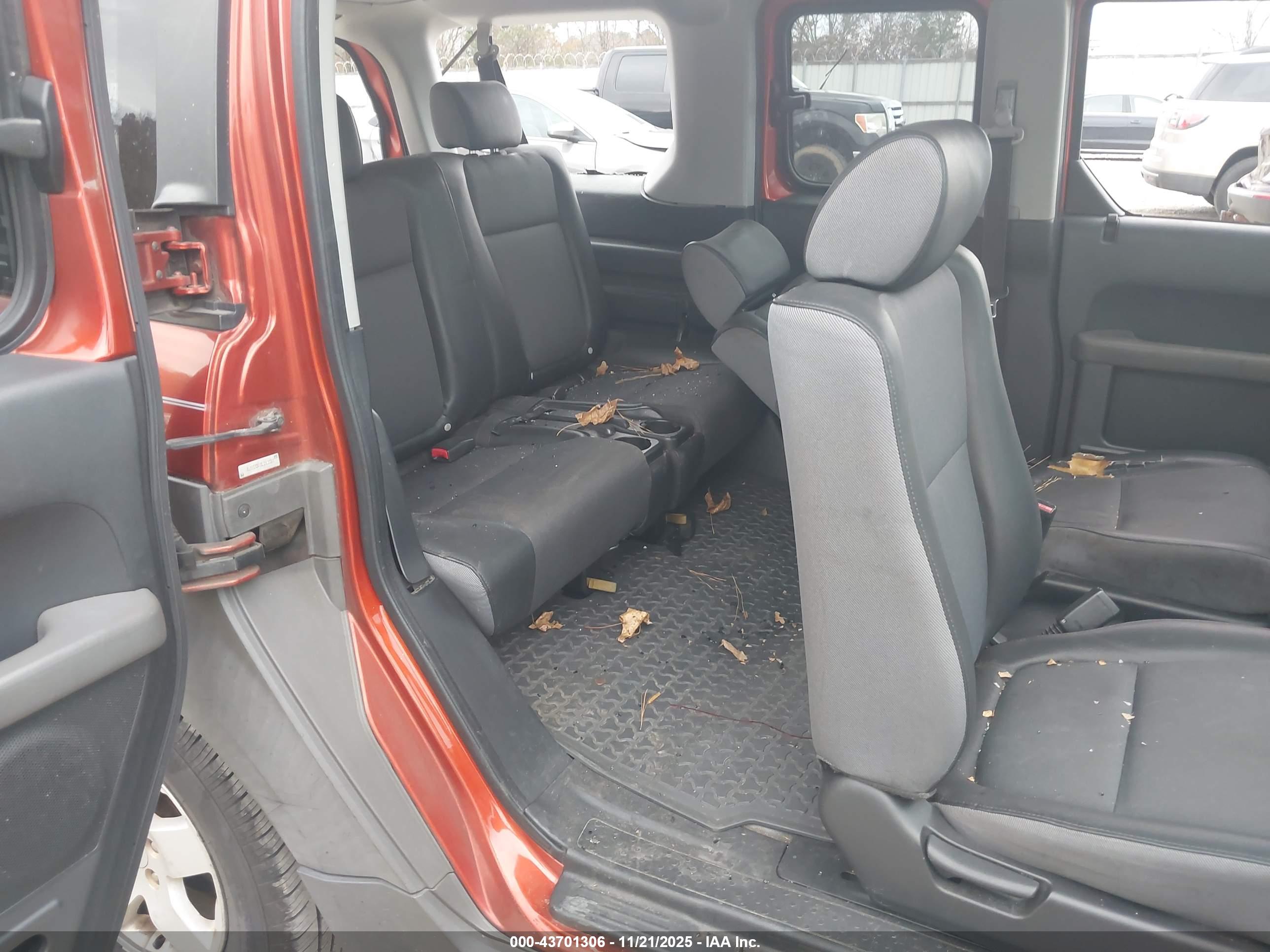 HONDA ELEMENT image 8