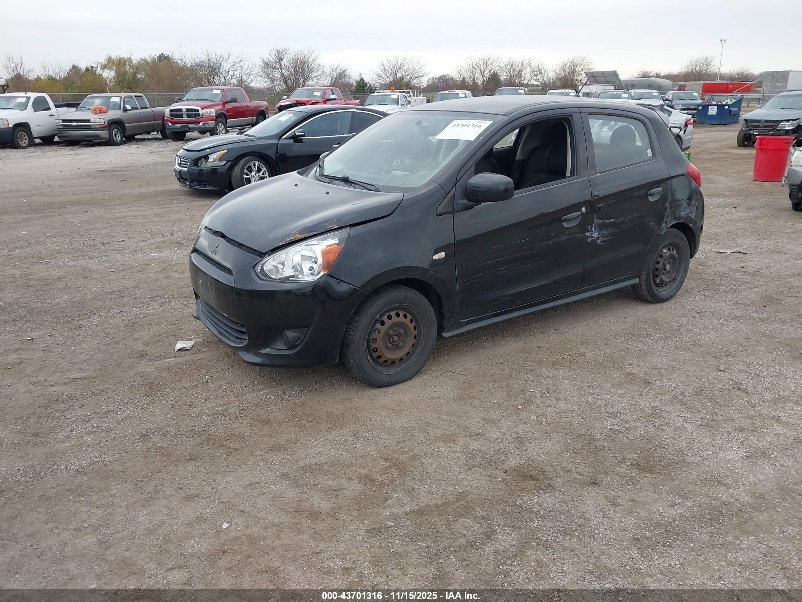 MITSUBISHI MIRAGE image 2
