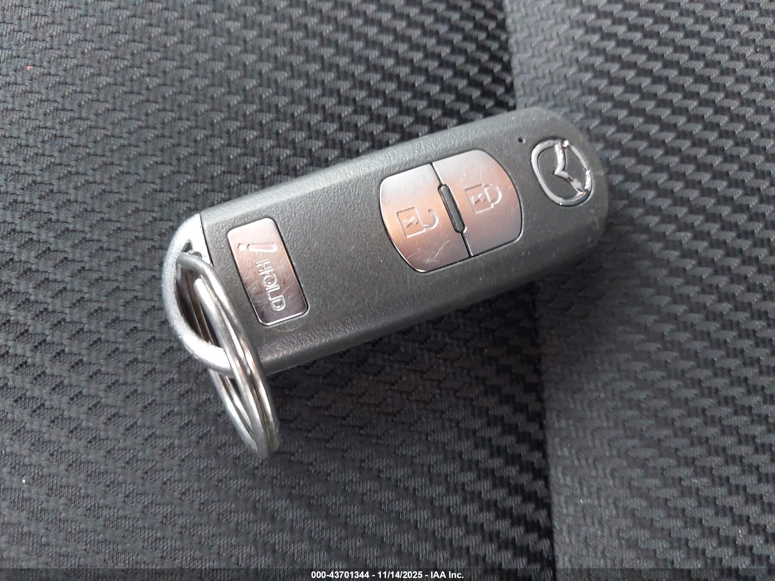 MAZDA CX-5 image 11