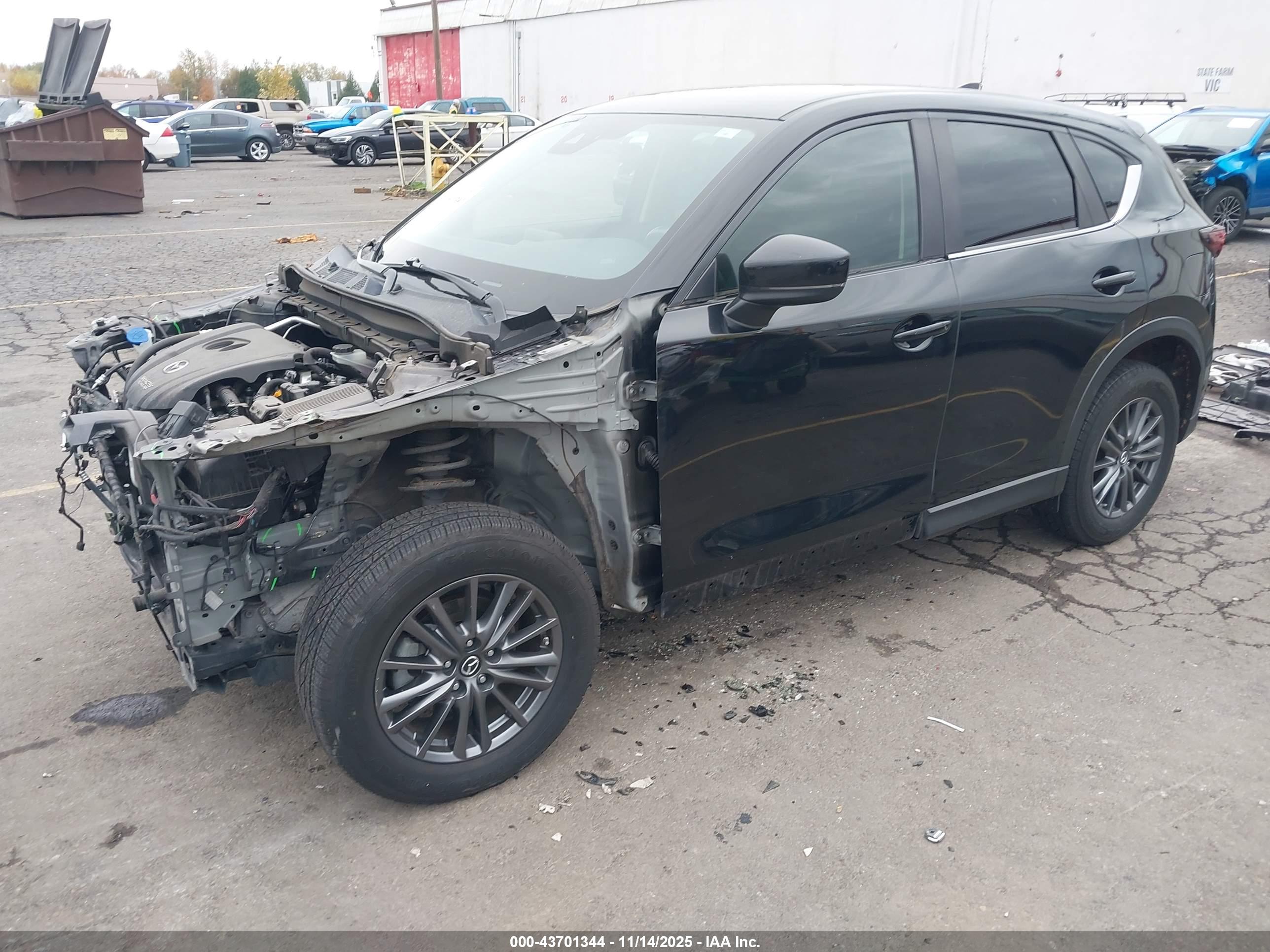 MAZDA CX-5 image 2