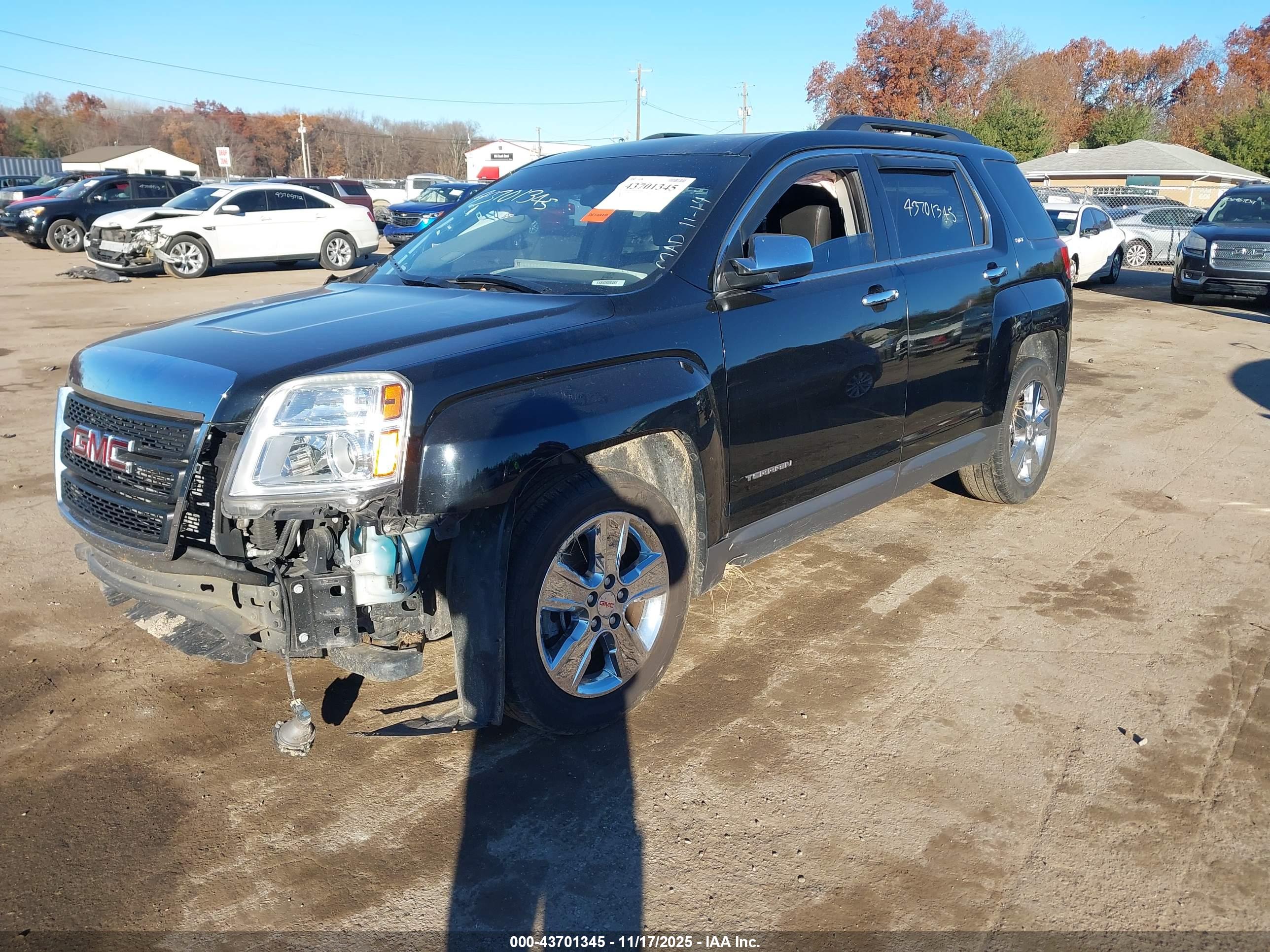 GMC TERRAIN image 2