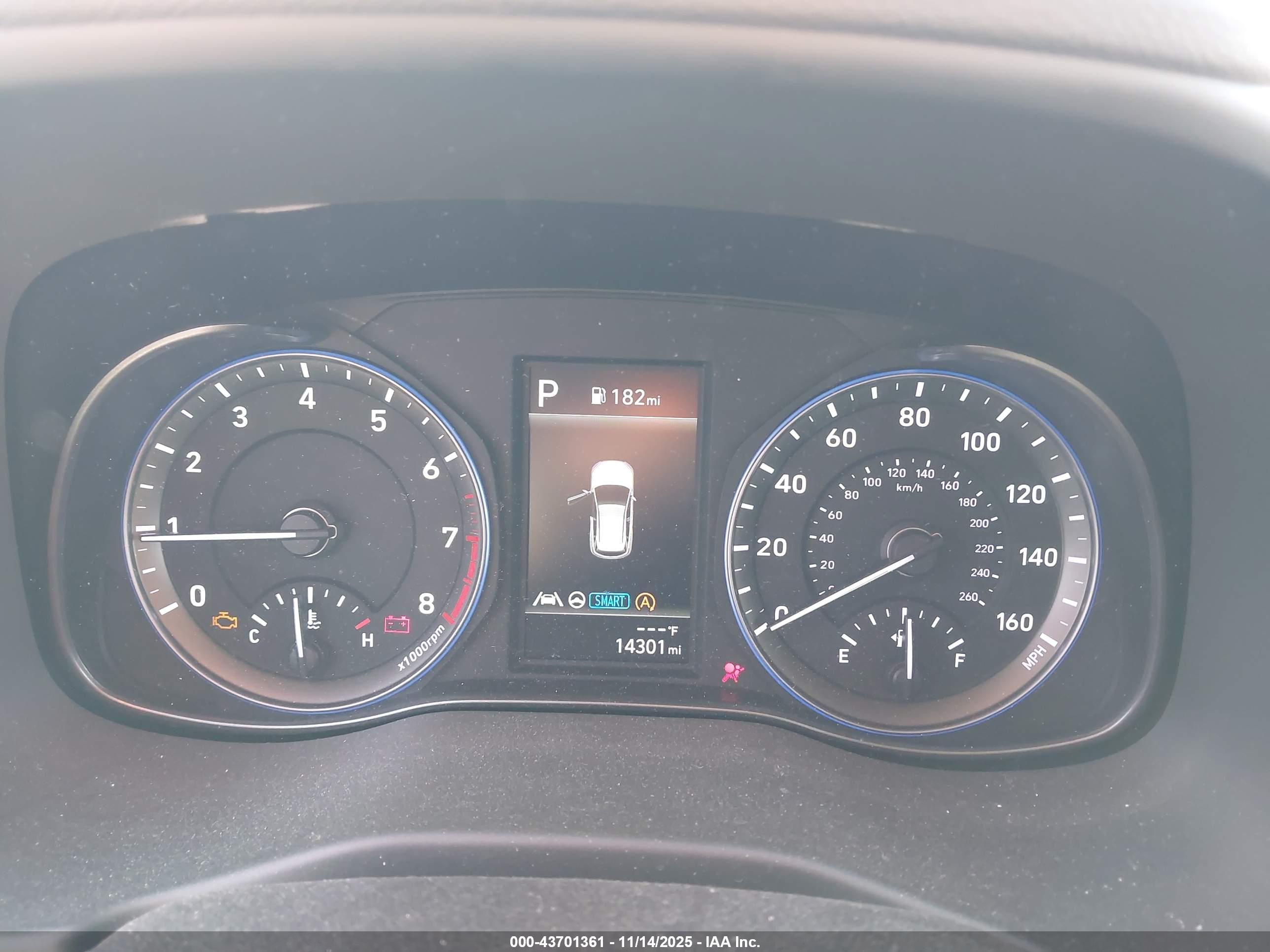 HYUNDAI KONA image 7