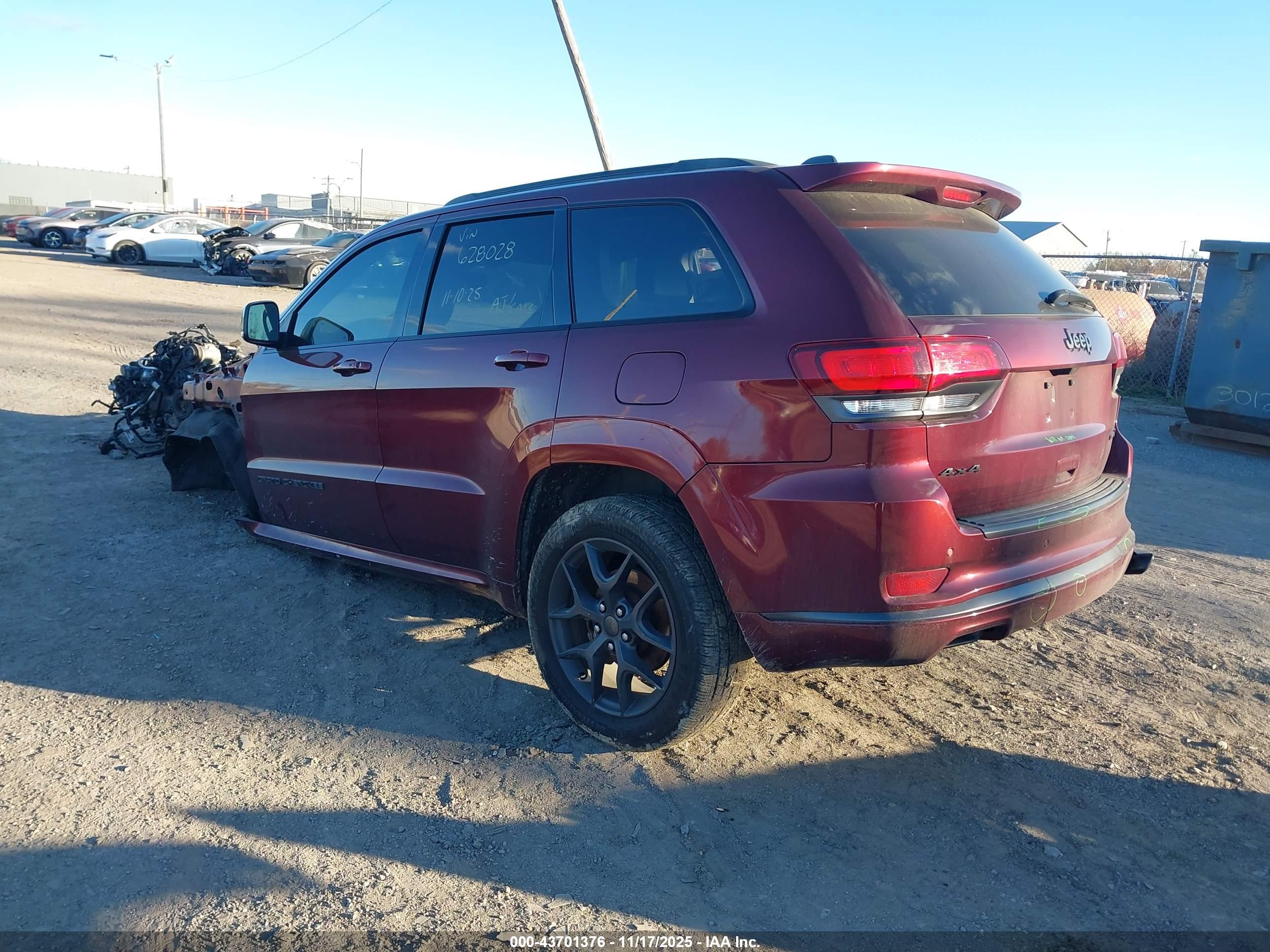 JEEP GRAND image 3