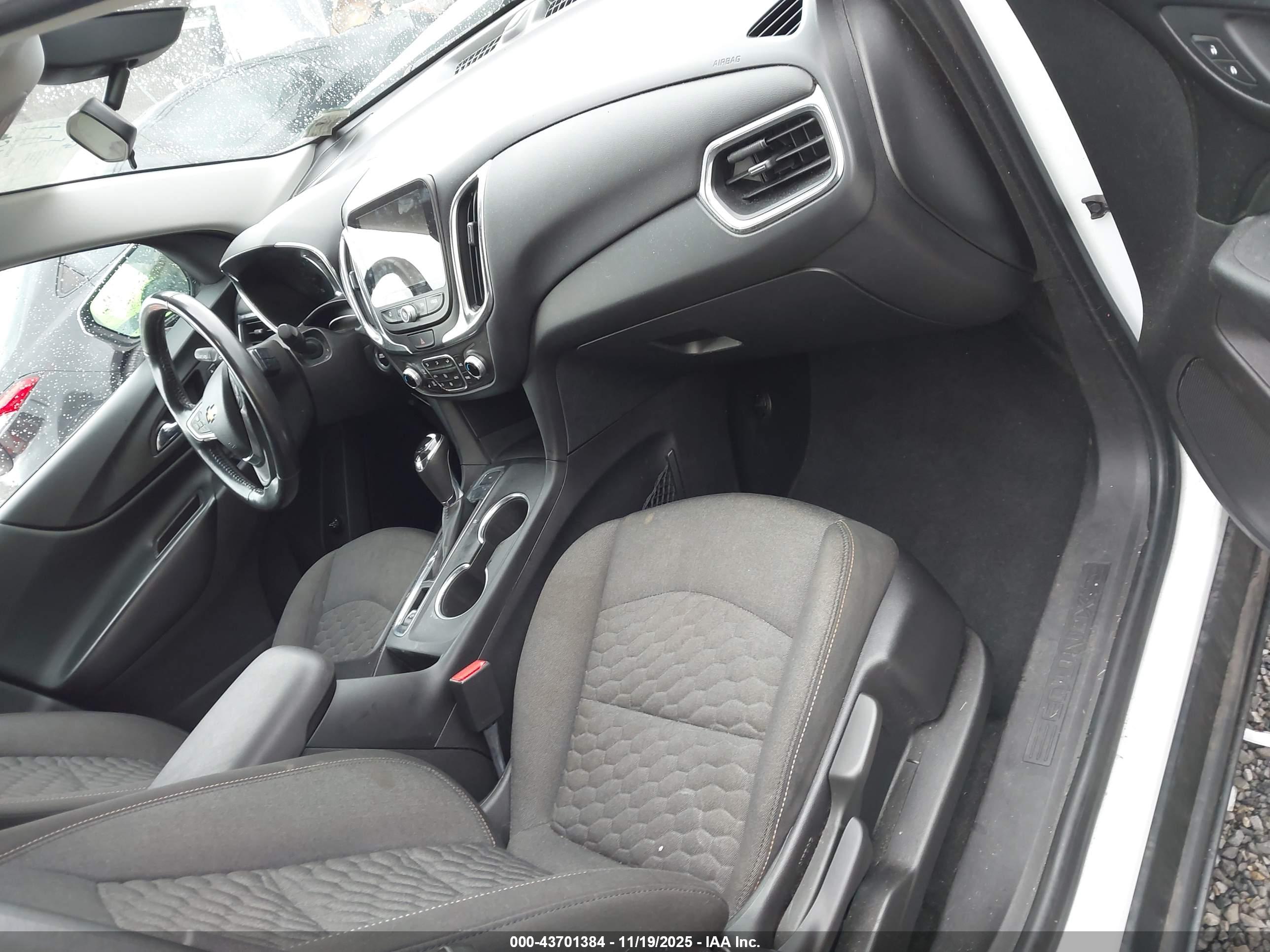CHEVROLET EQUINOX image 5