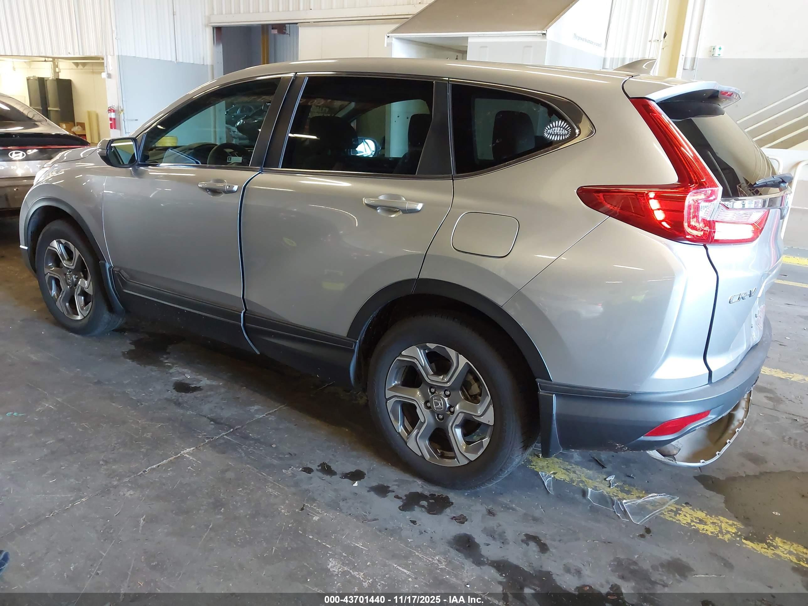 HONDA CR-V image 3