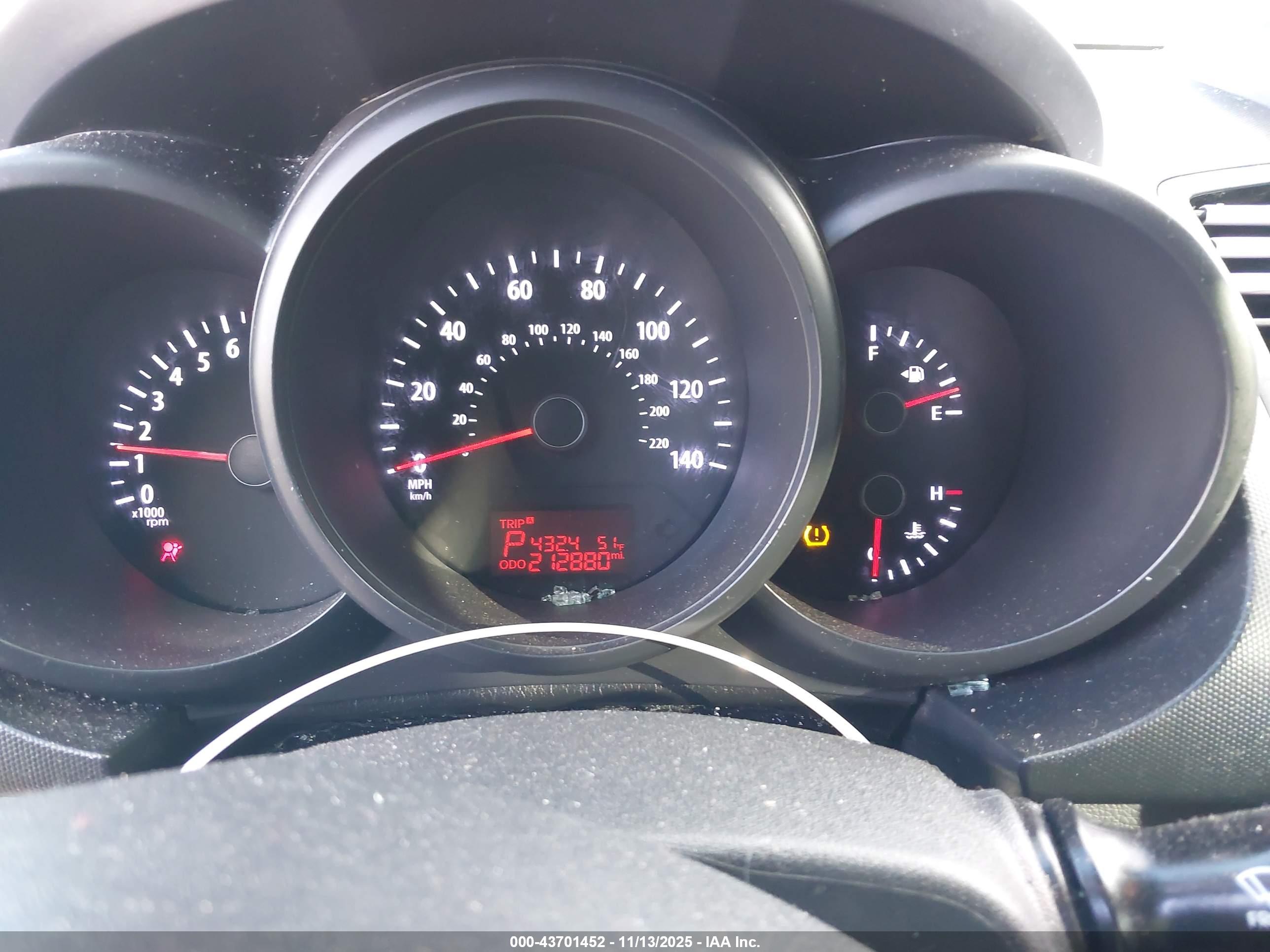 KIA SOUL image 7