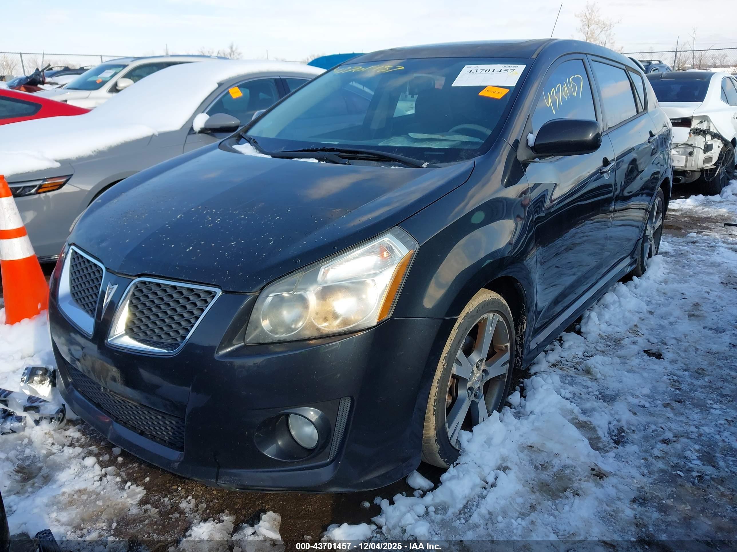 PONTIAC VIBE image 6