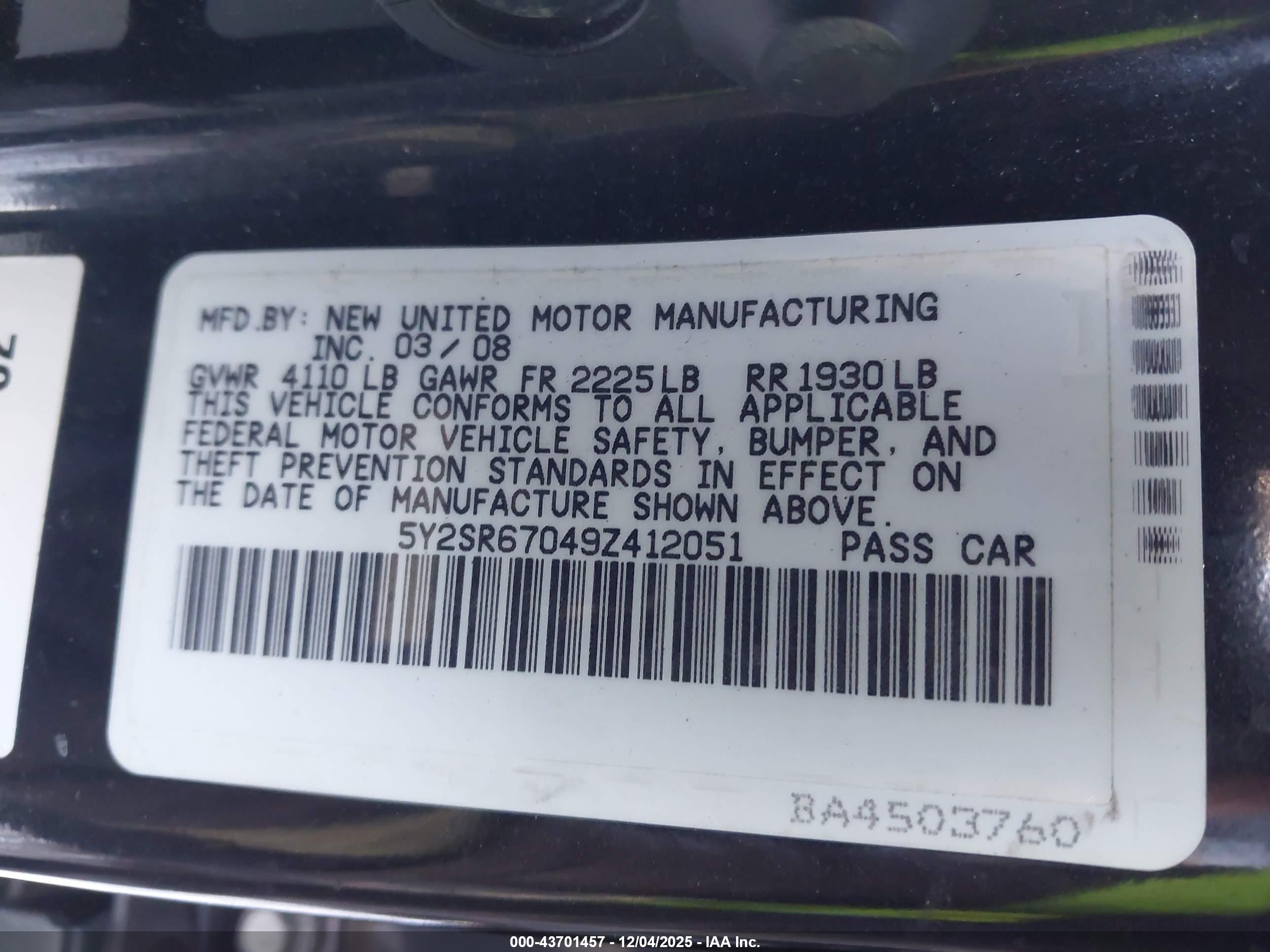 PONTIAC VIBE image 9