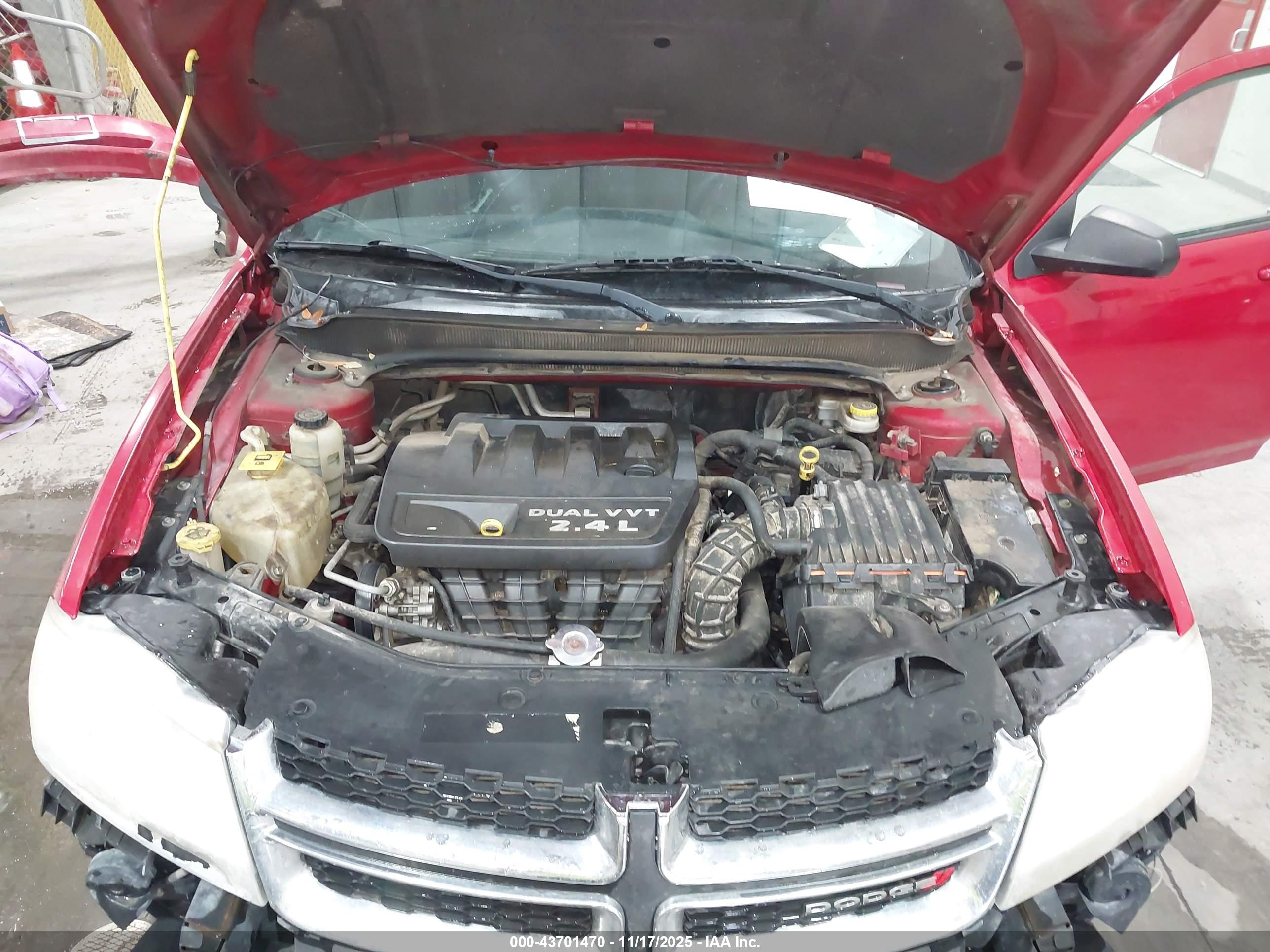 DODGE AVENGER image 10
