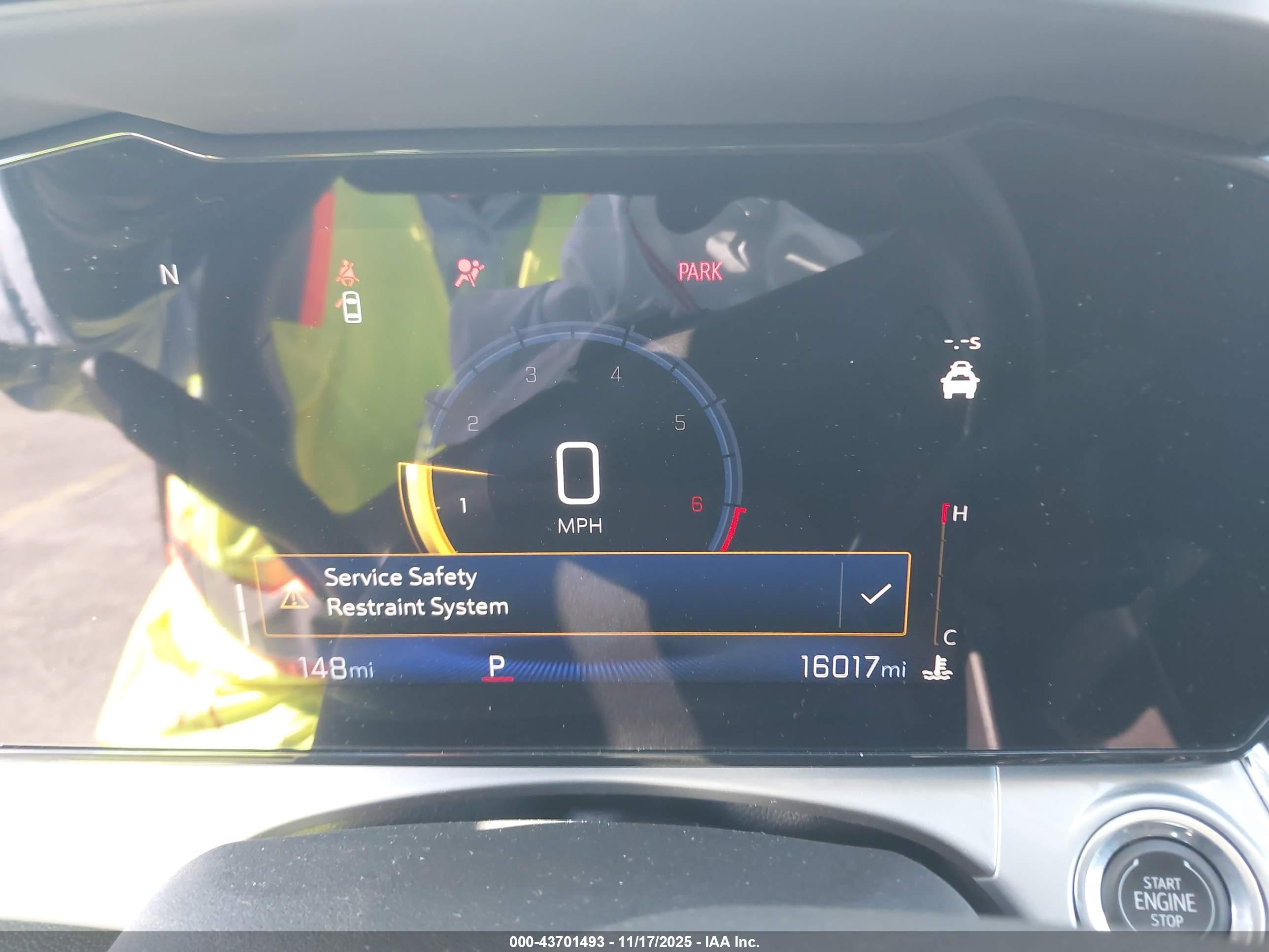 CHEVROLET TRAX image 7