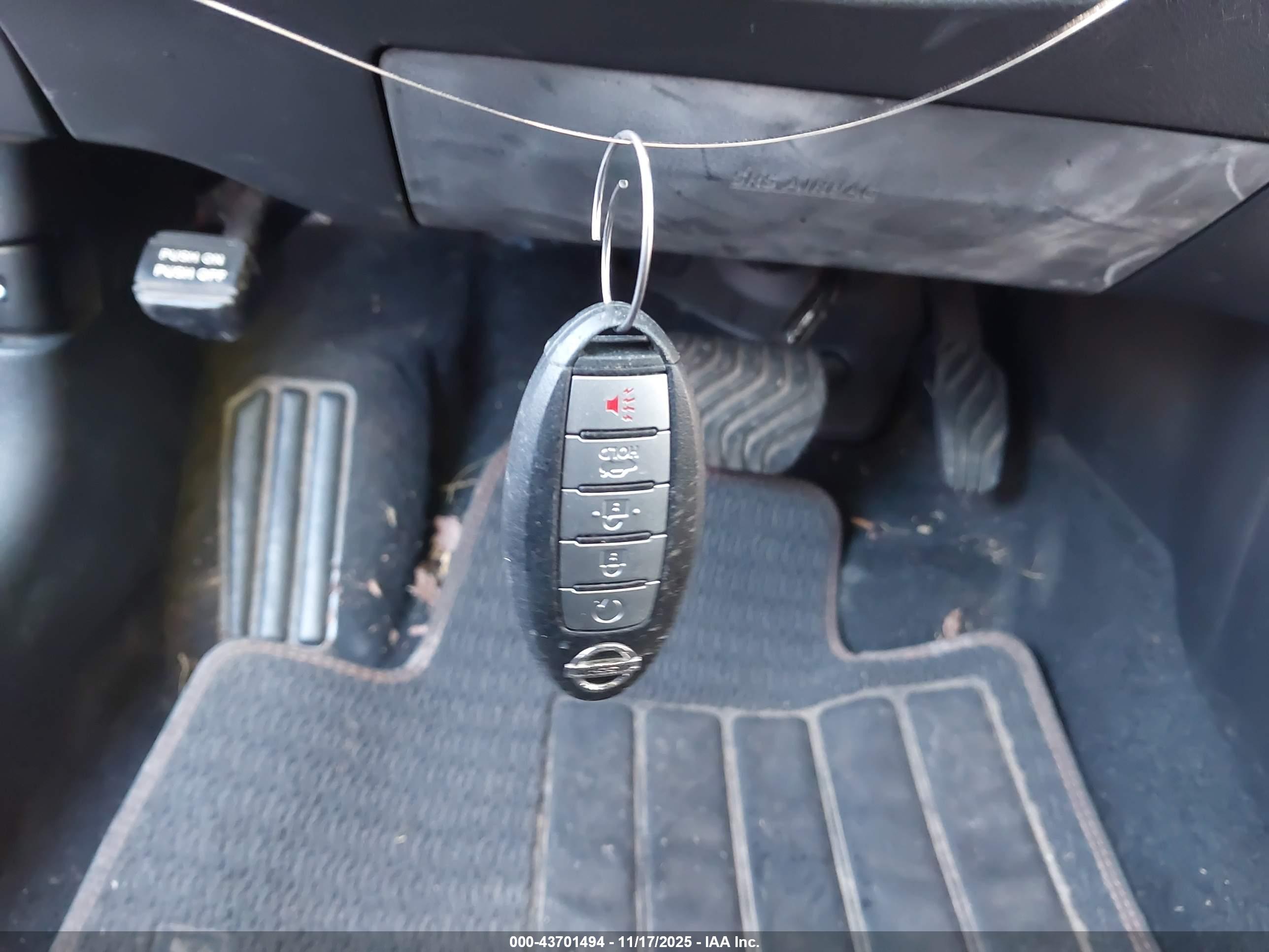 NISSAN ALTIMA image 11