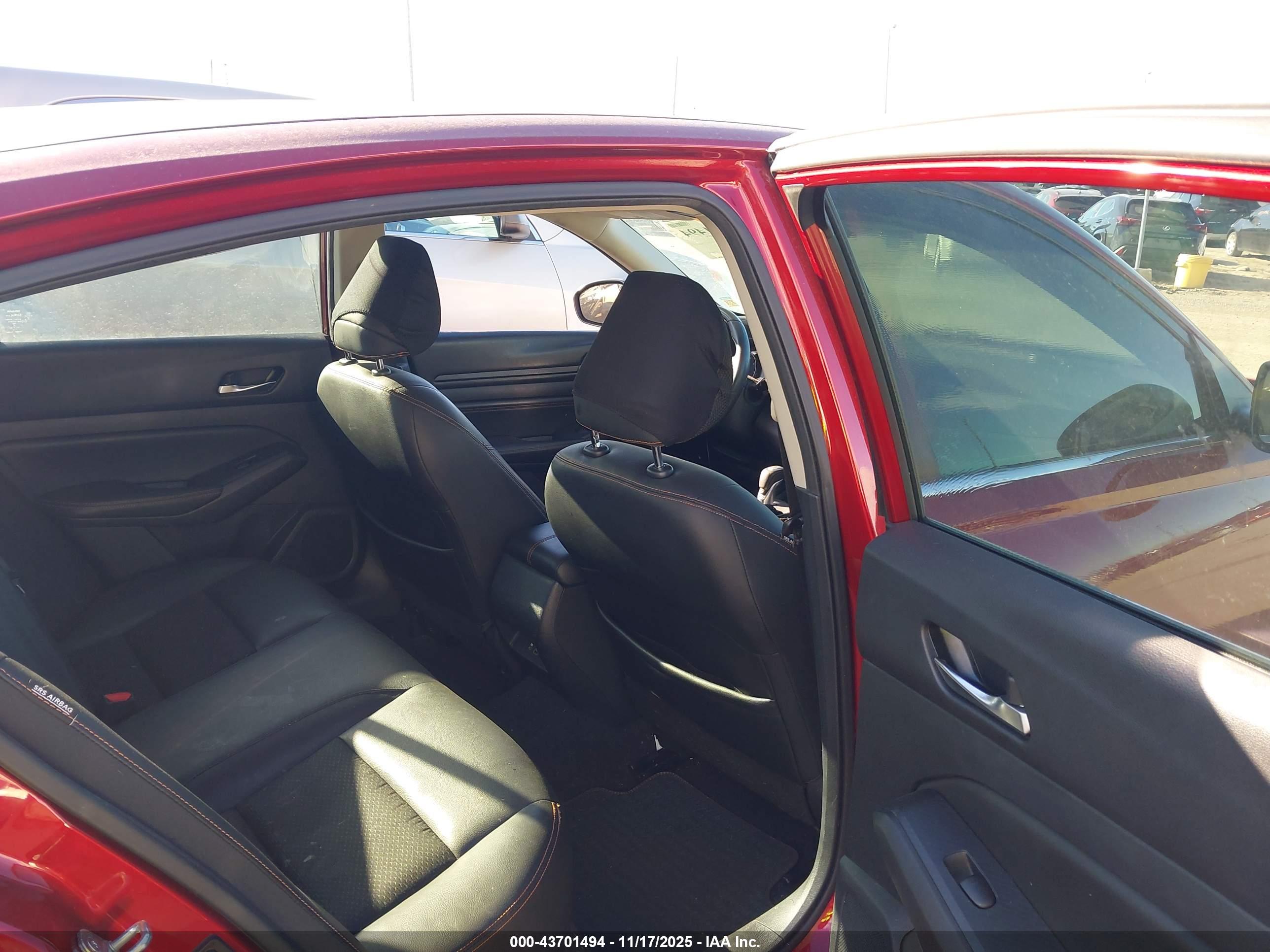 NISSAN ALTIMA image 8