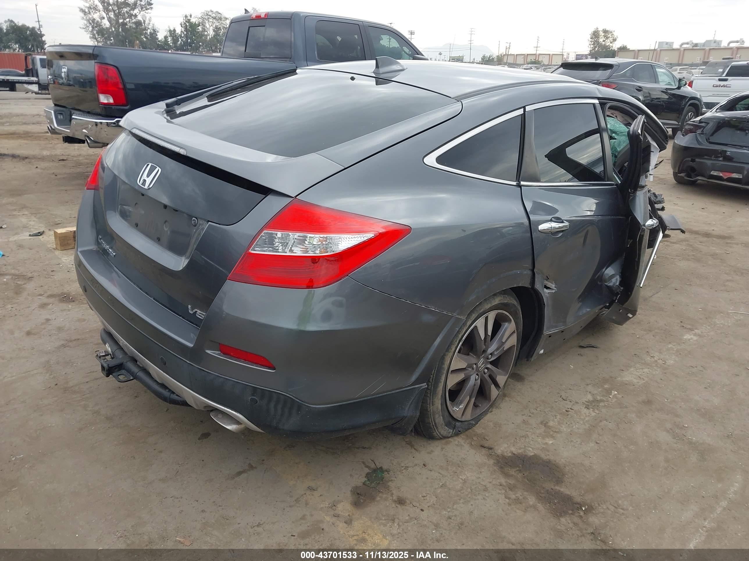 HONDA CROSSTOUR image 4