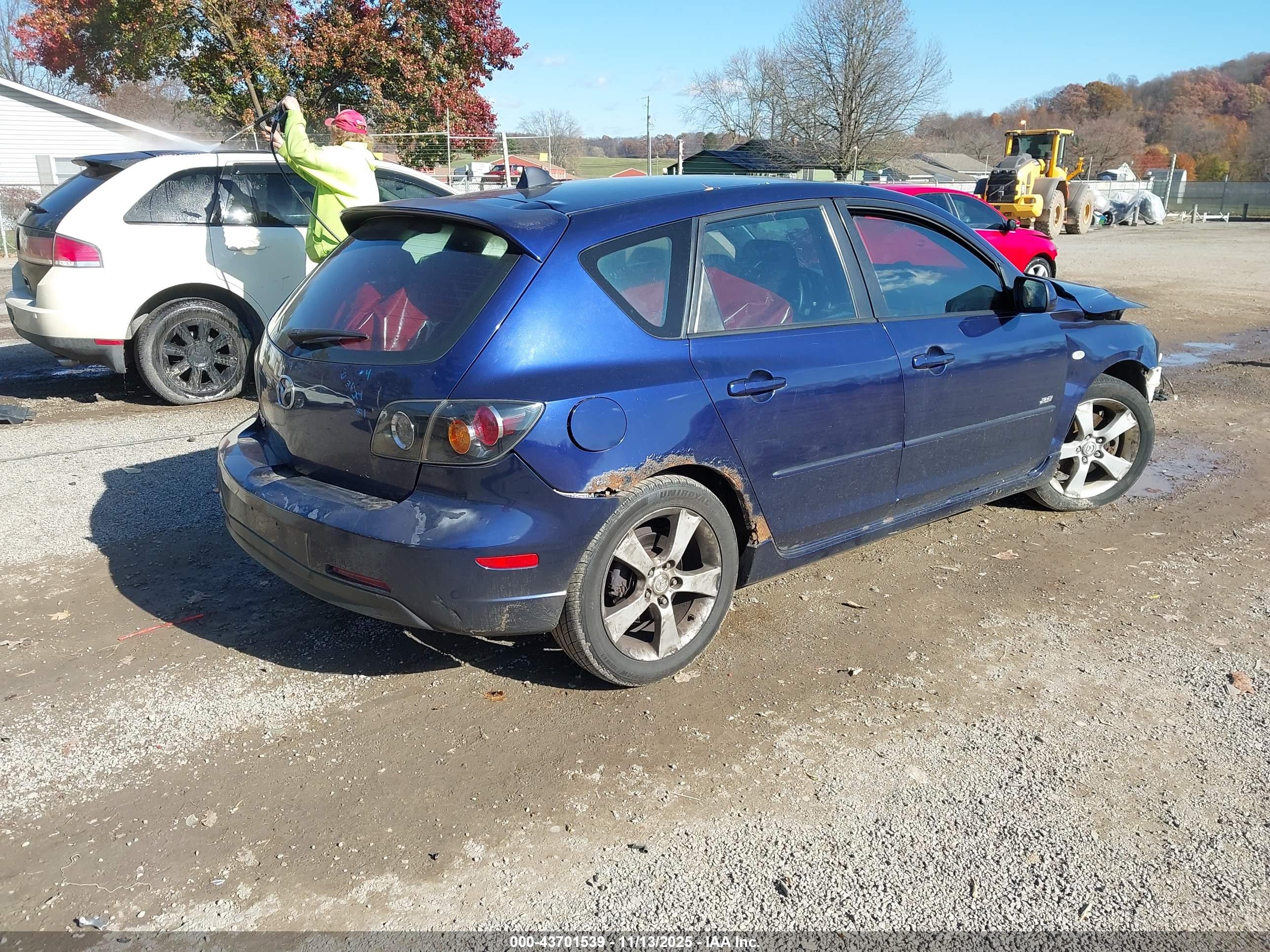 MAZDA MAZDA3 image 4