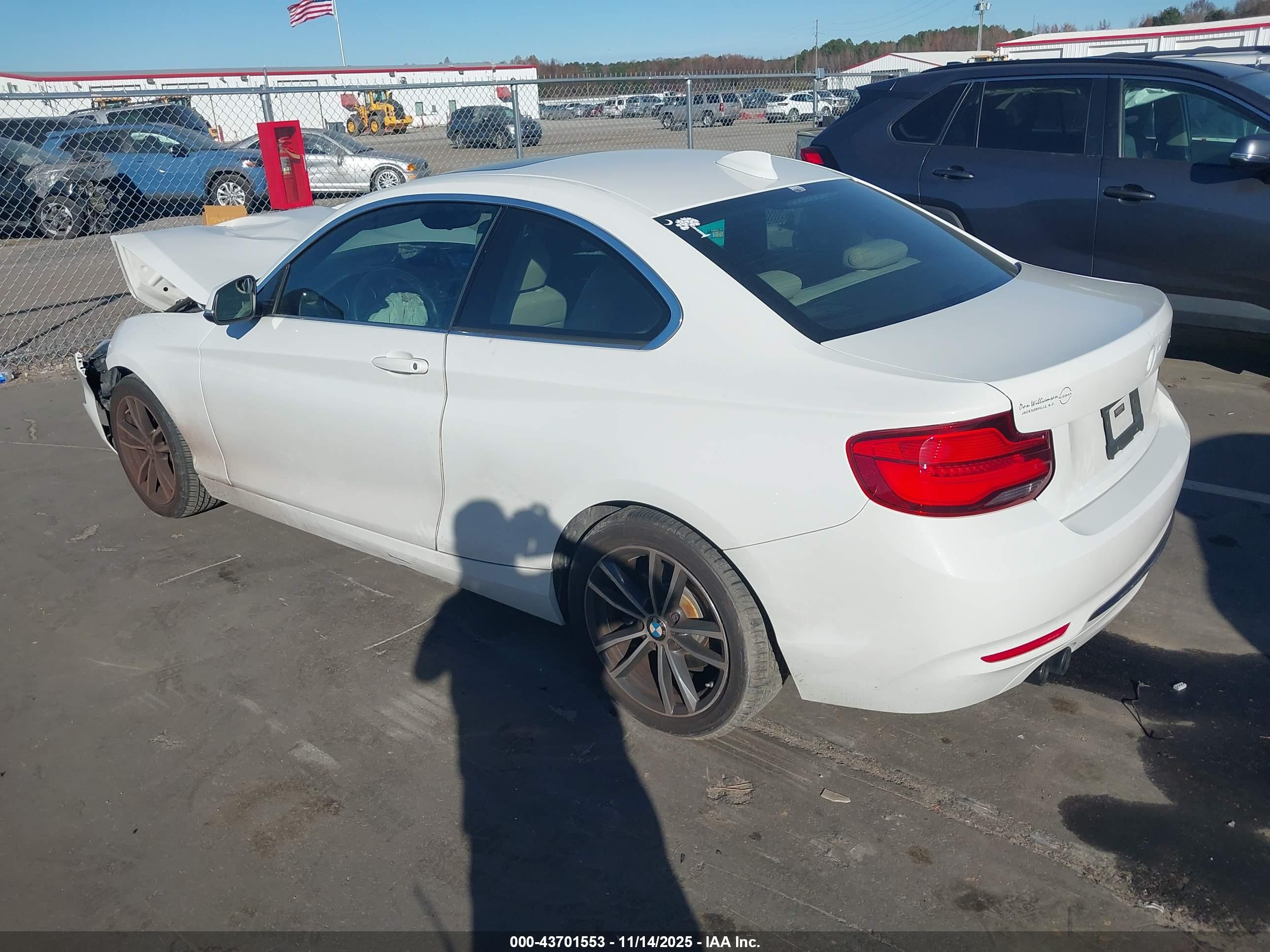 BMW 230I image 3