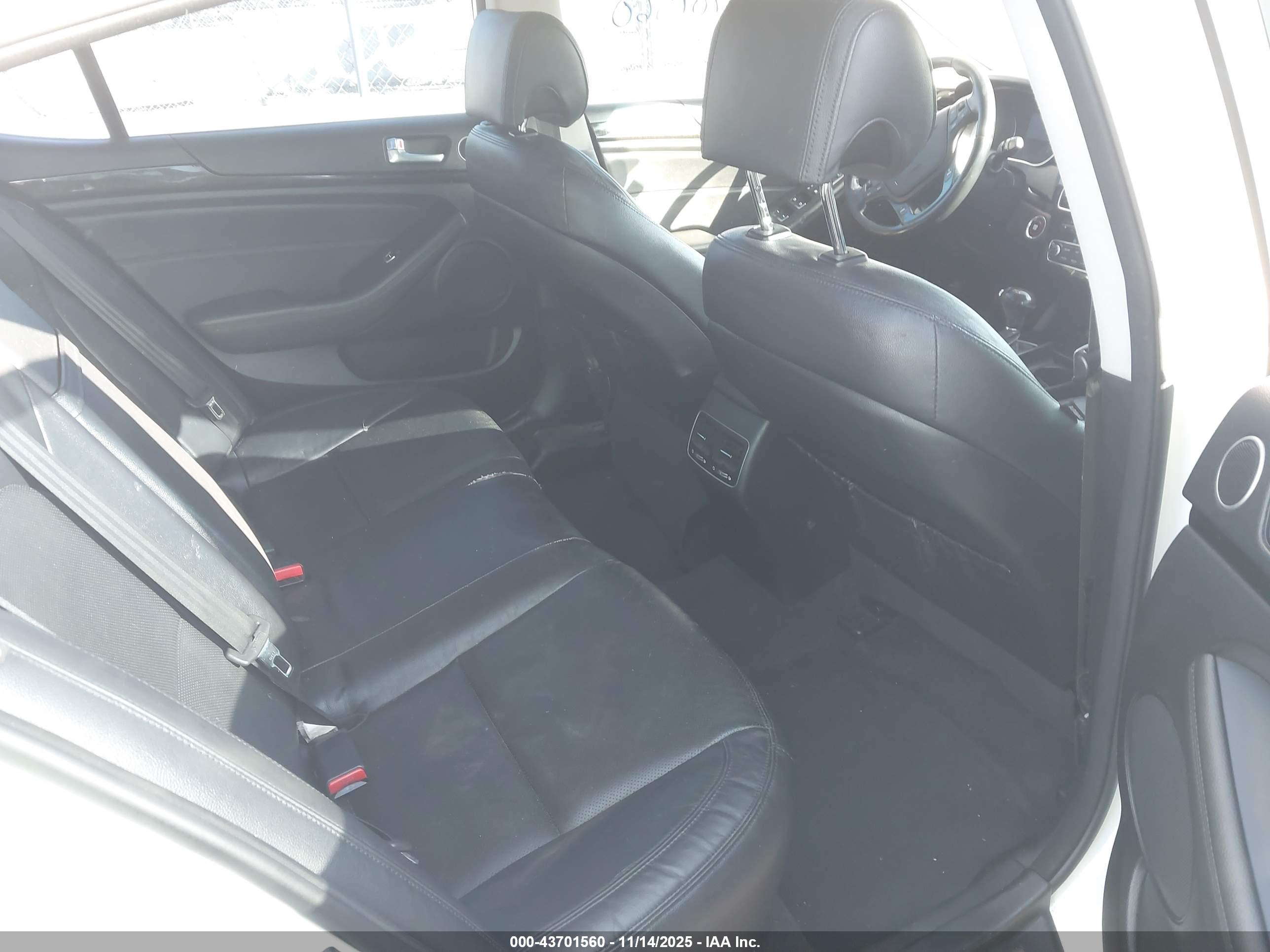 KIA CADENZA image 8