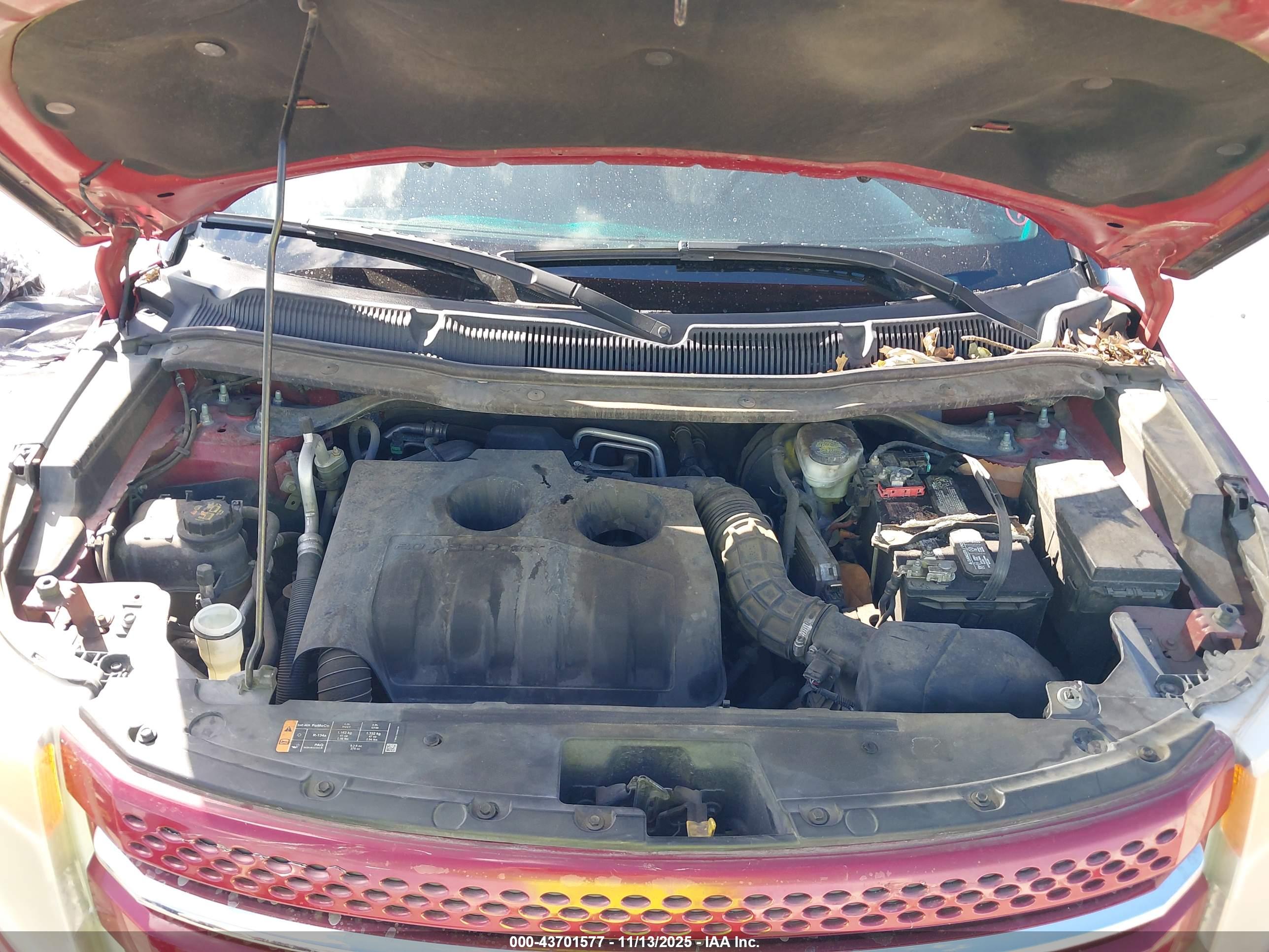 FORD EXPLORER image 10