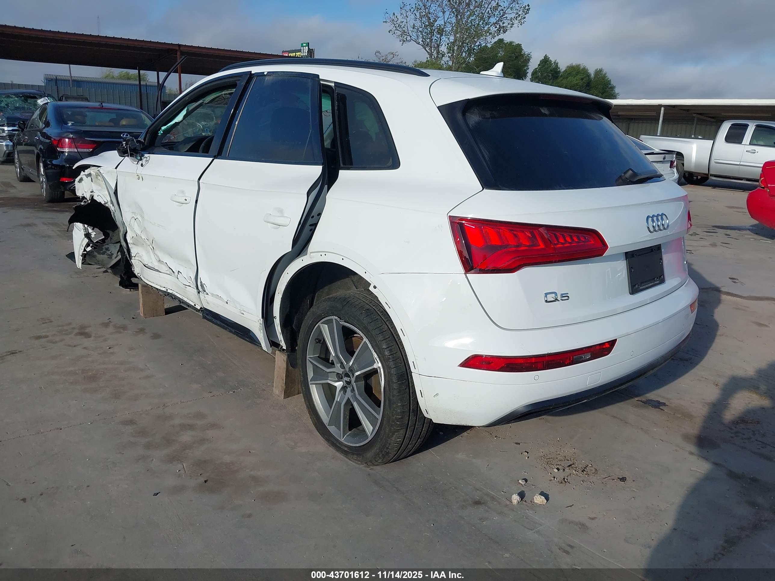 AUDI Q5 image 3